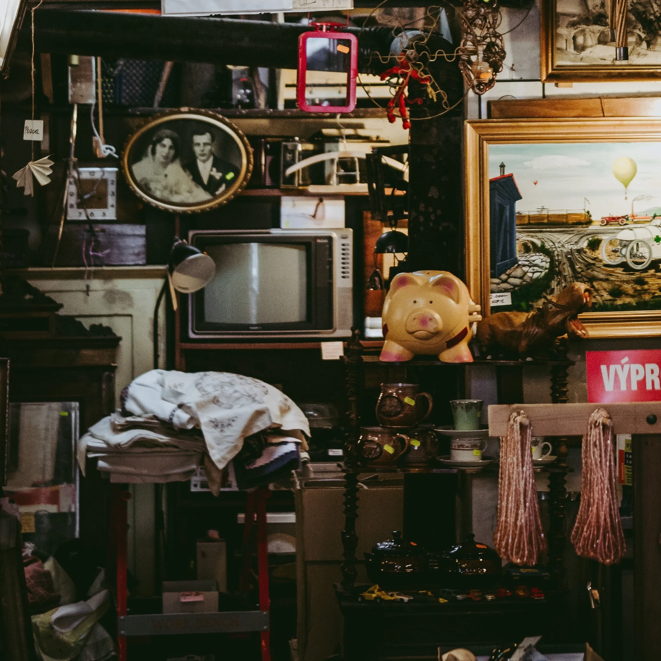 How to thrift shop like a pro