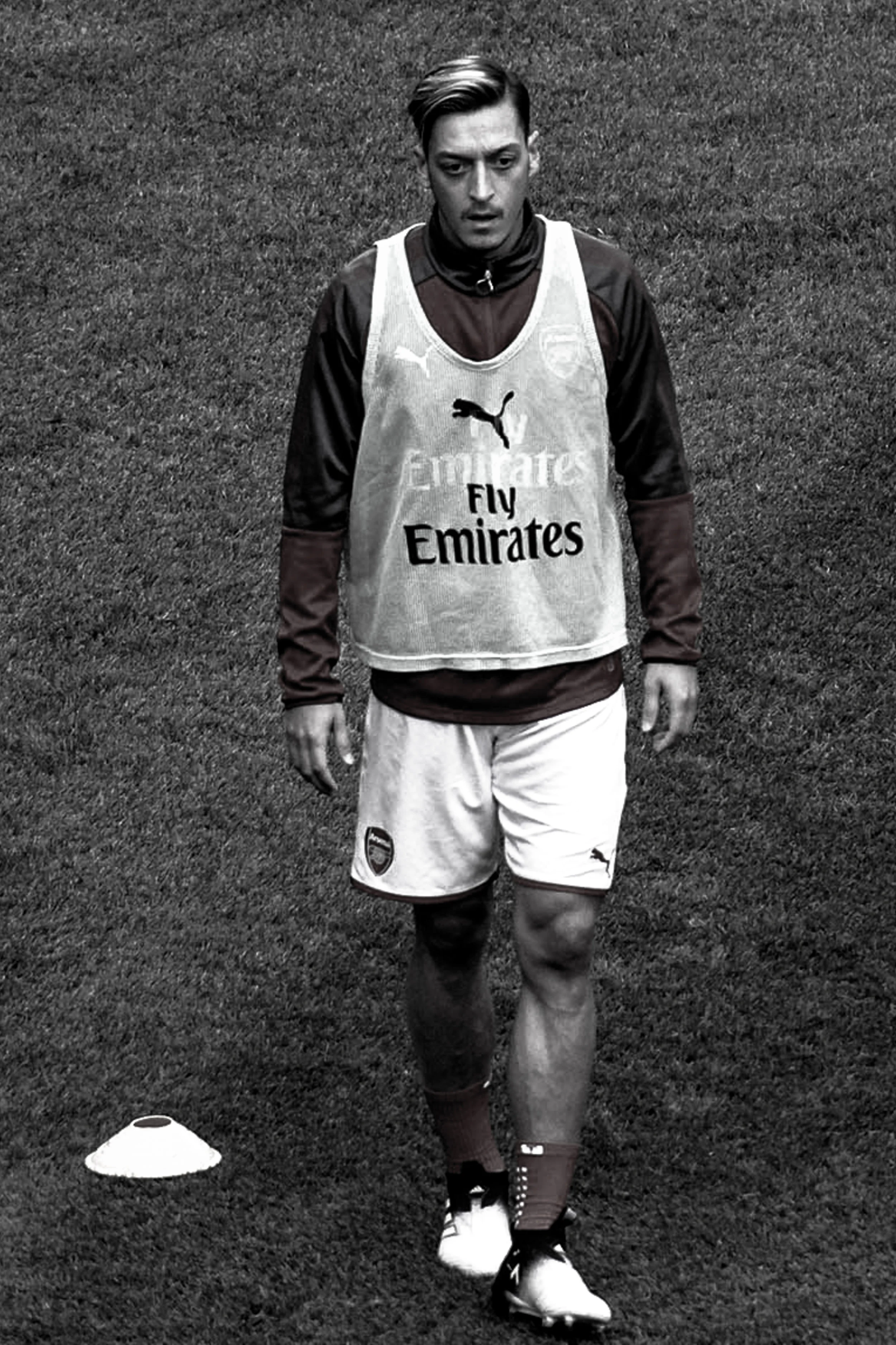 Ozil cones-3.jpg