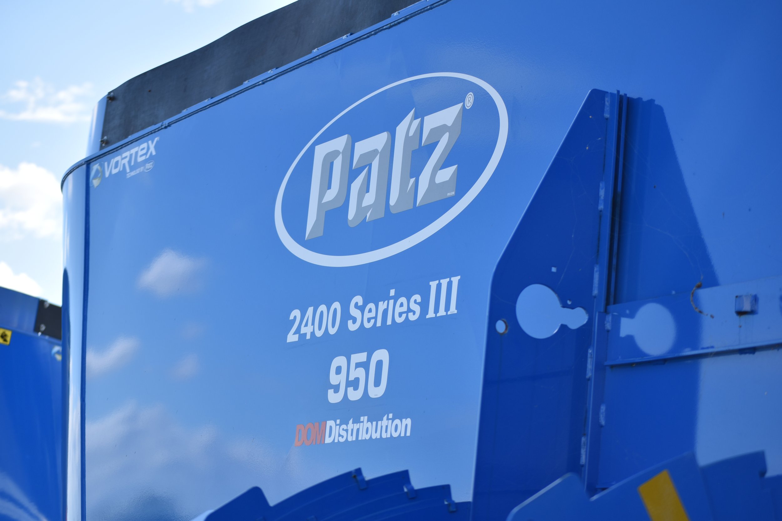PATZ 950 — built for big feeding days, made to feel simpler