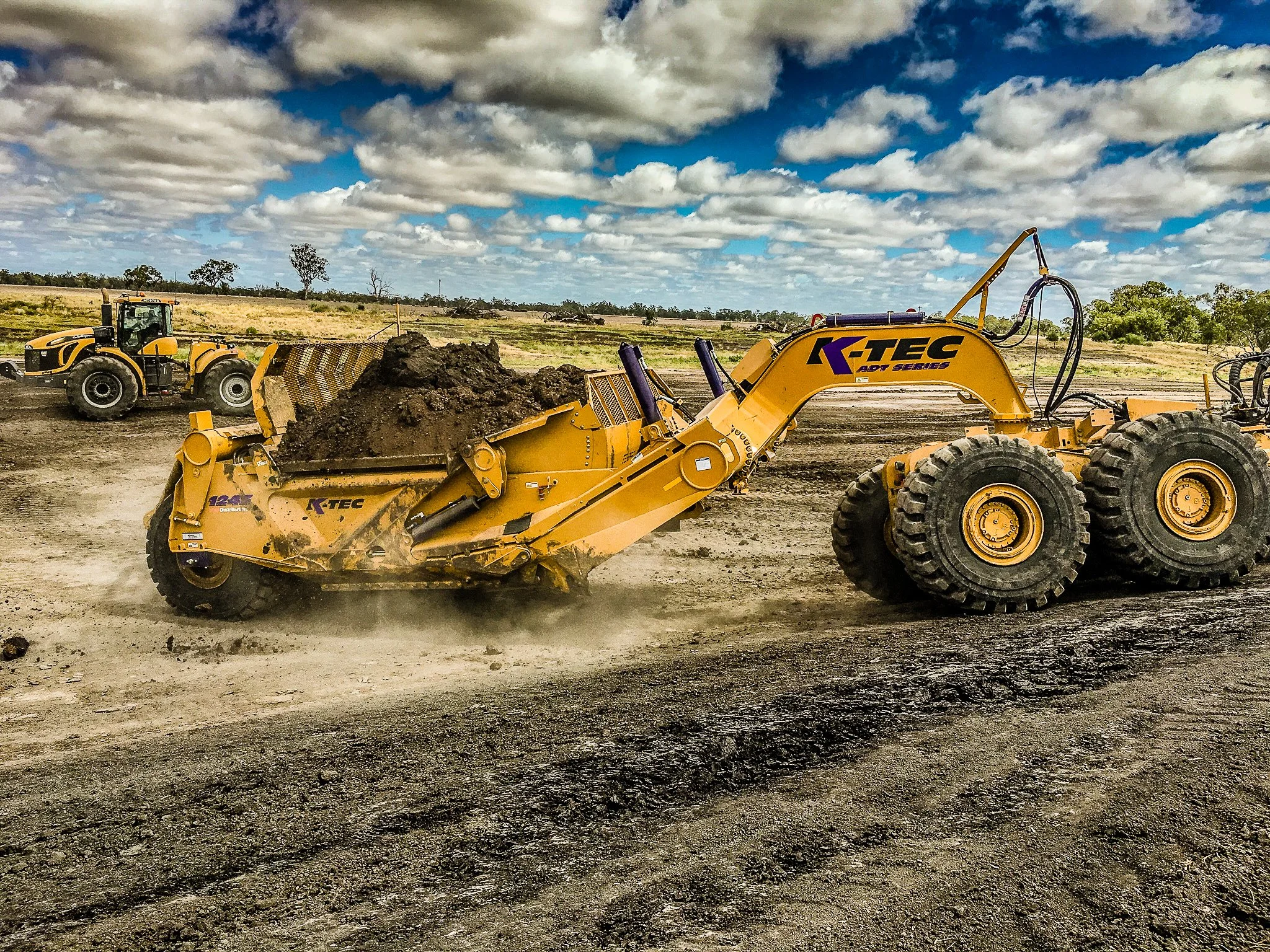 Move More. Haul Smarter. Why the K-Tec 1243 ADT Belongs in Your Fleet