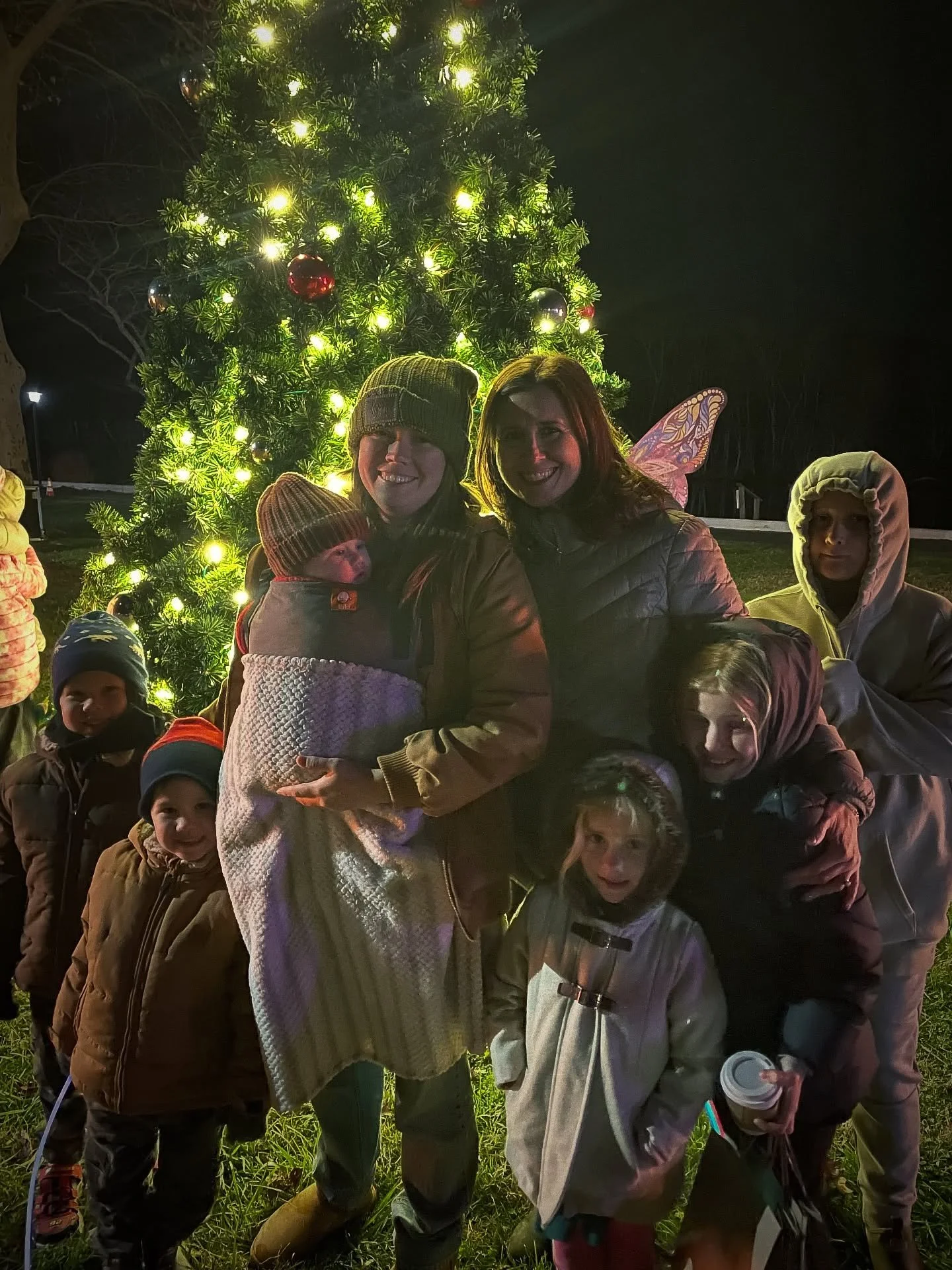 Small Business Saturday hits different when you&rsquo;re a community-grown practice 🥹

Your support of Bloom doesn&rsquo;t just keep a local business running ➡️ you&rsquo;re supporting five moms, their families (14 kids total!), and the work that al