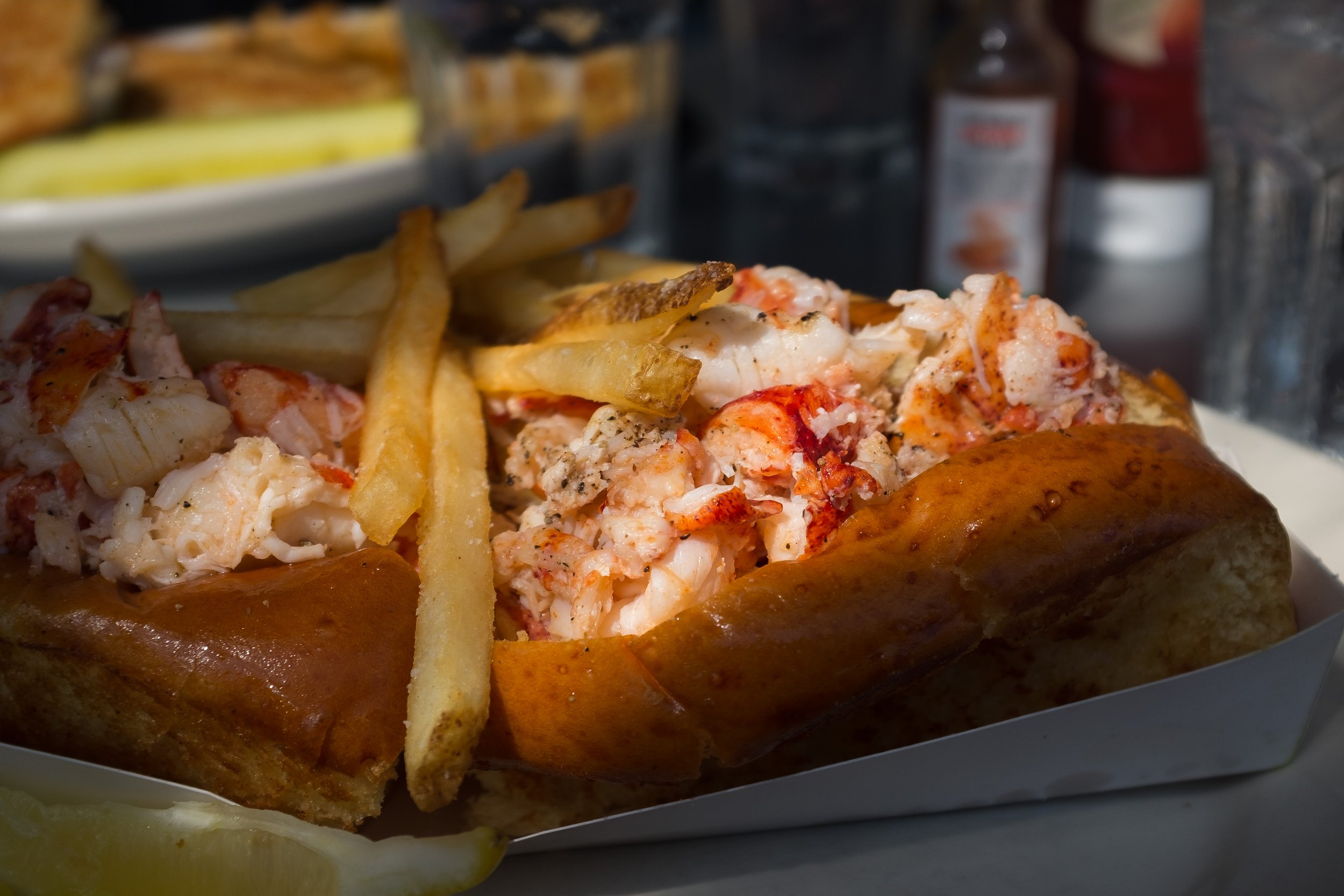 Lobster Roll at Robert's Maine Grill 2.jpg