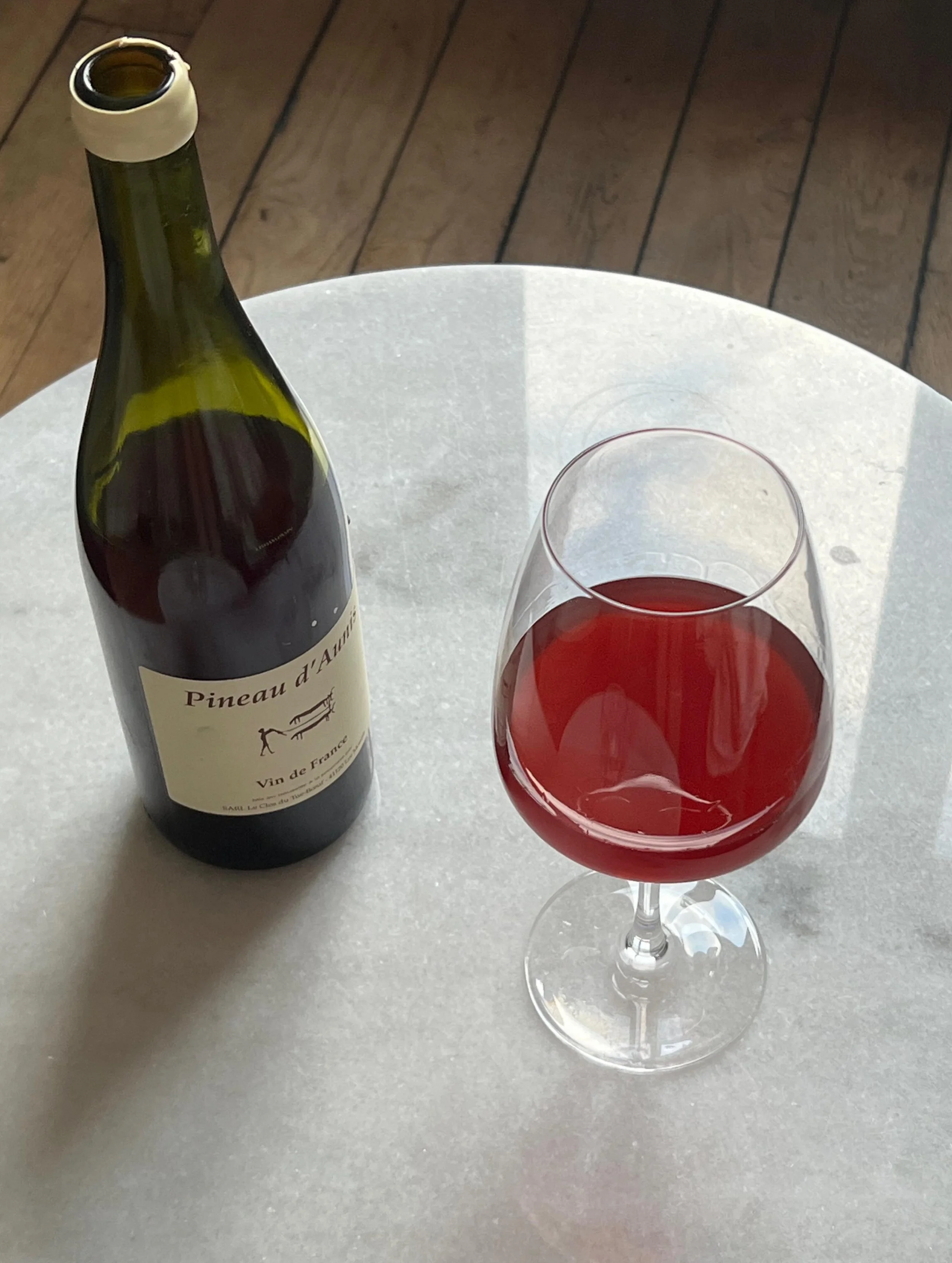 I&rsquo;m excited to share my first piece for @decanter is now  live! Notes on the ted grape Pineau d&rsquo;Aunis, I share a bit of its history&mdash;and my own&mdash;and how you too can discover a love for this Loire Valley grape. Thanks so much @na