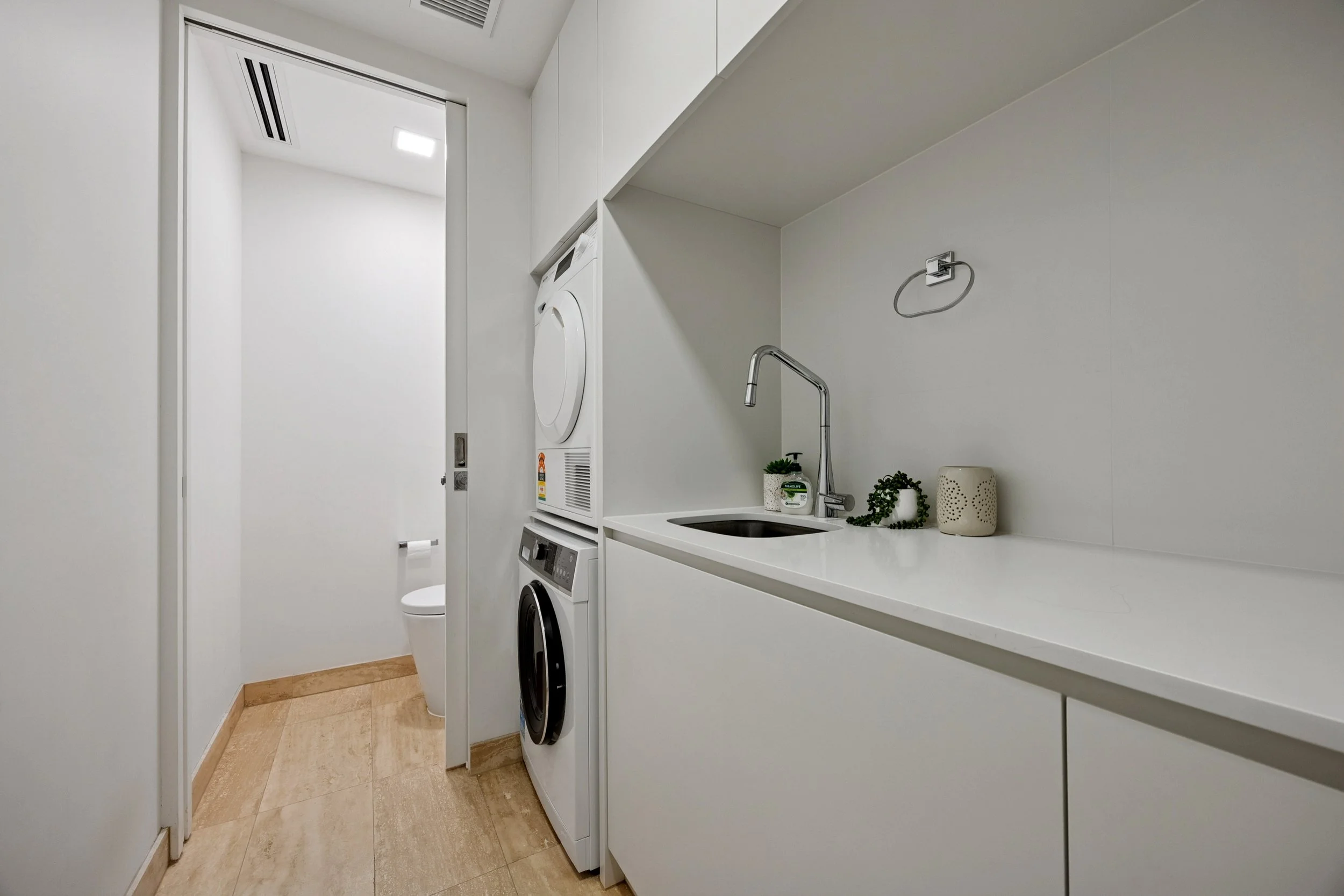 42 11 Tasker Pl, North Fremantle 05.jpg