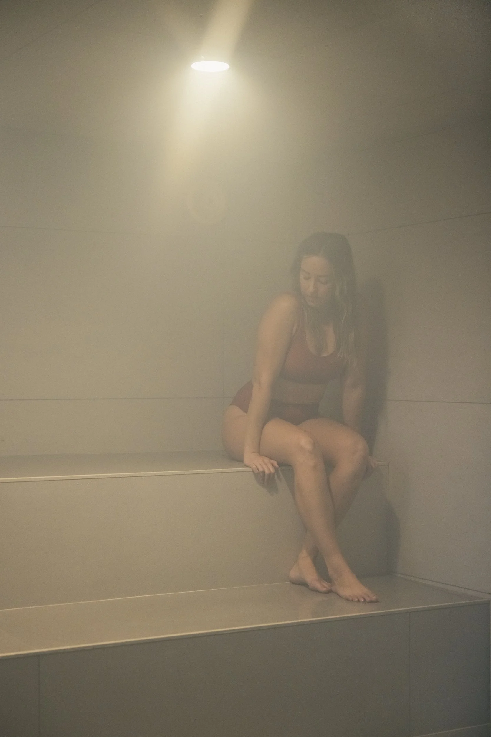 007-scandinave-spa-steam-room-relax-commercial-photography-British Columbia-Canada.jpg