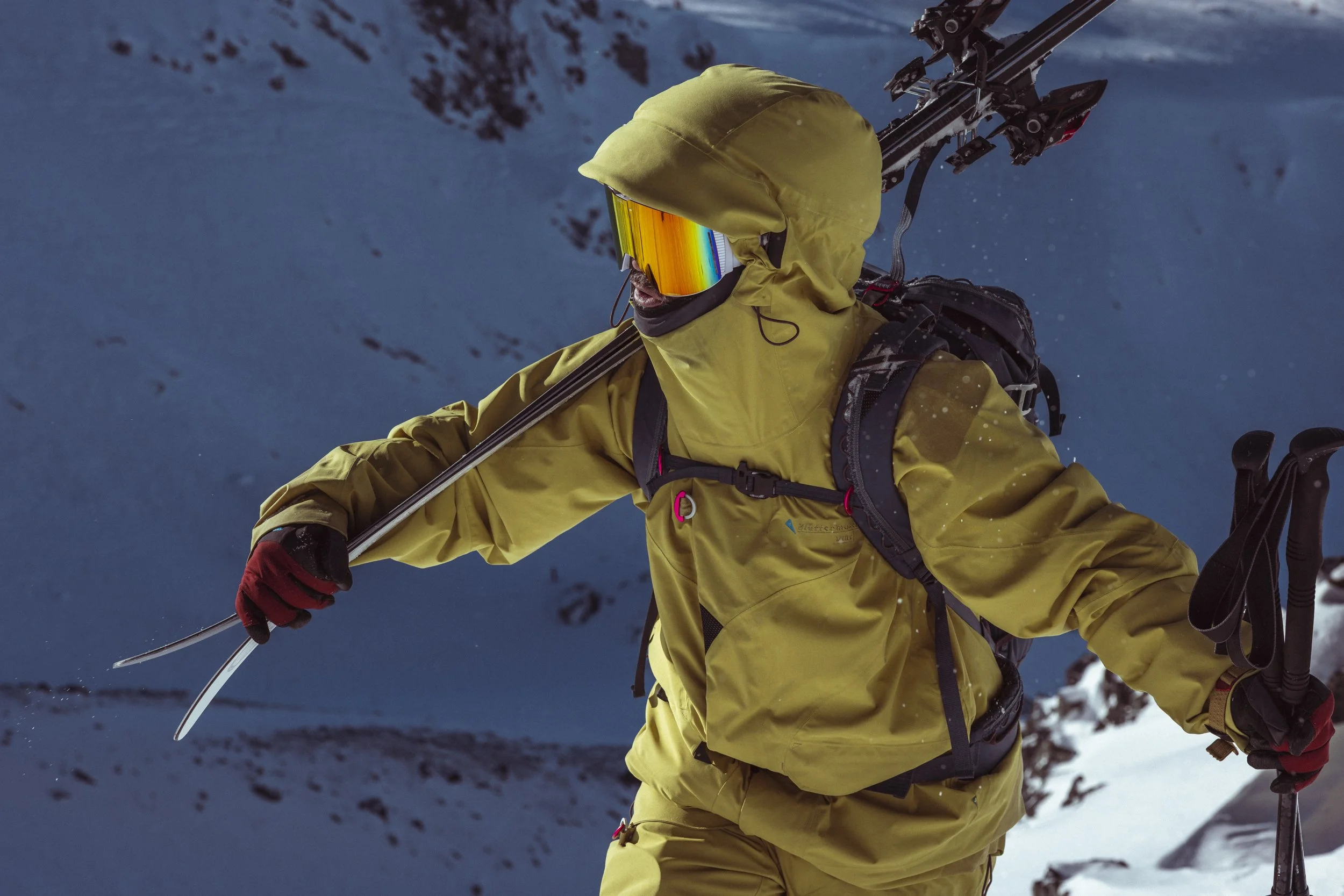 002-klattermusen-skiing-whistlerblackcomb-British Columbia-Canada.jpg