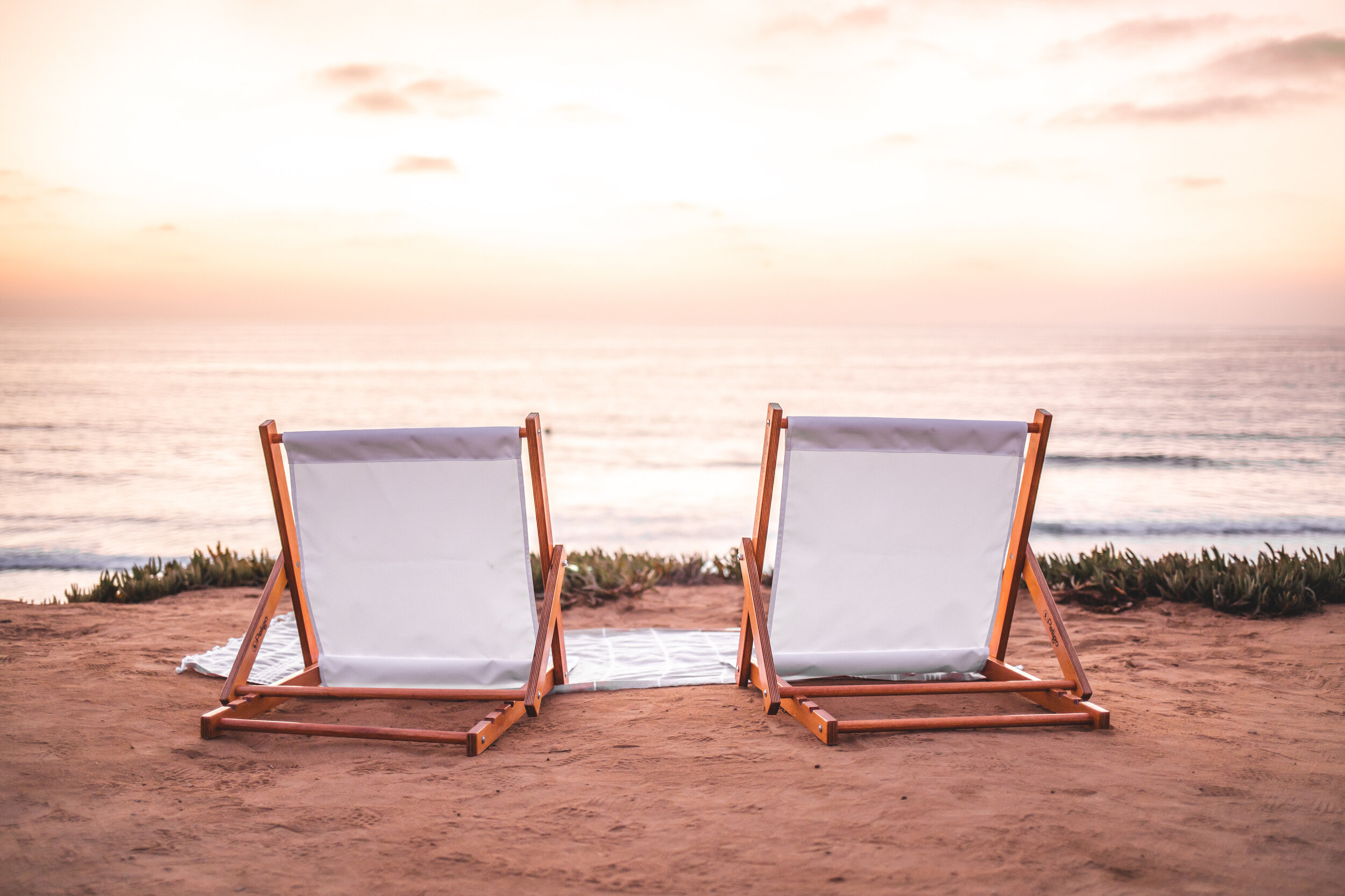 Peligo | Eco-Friendly Wooden Beach Chairs