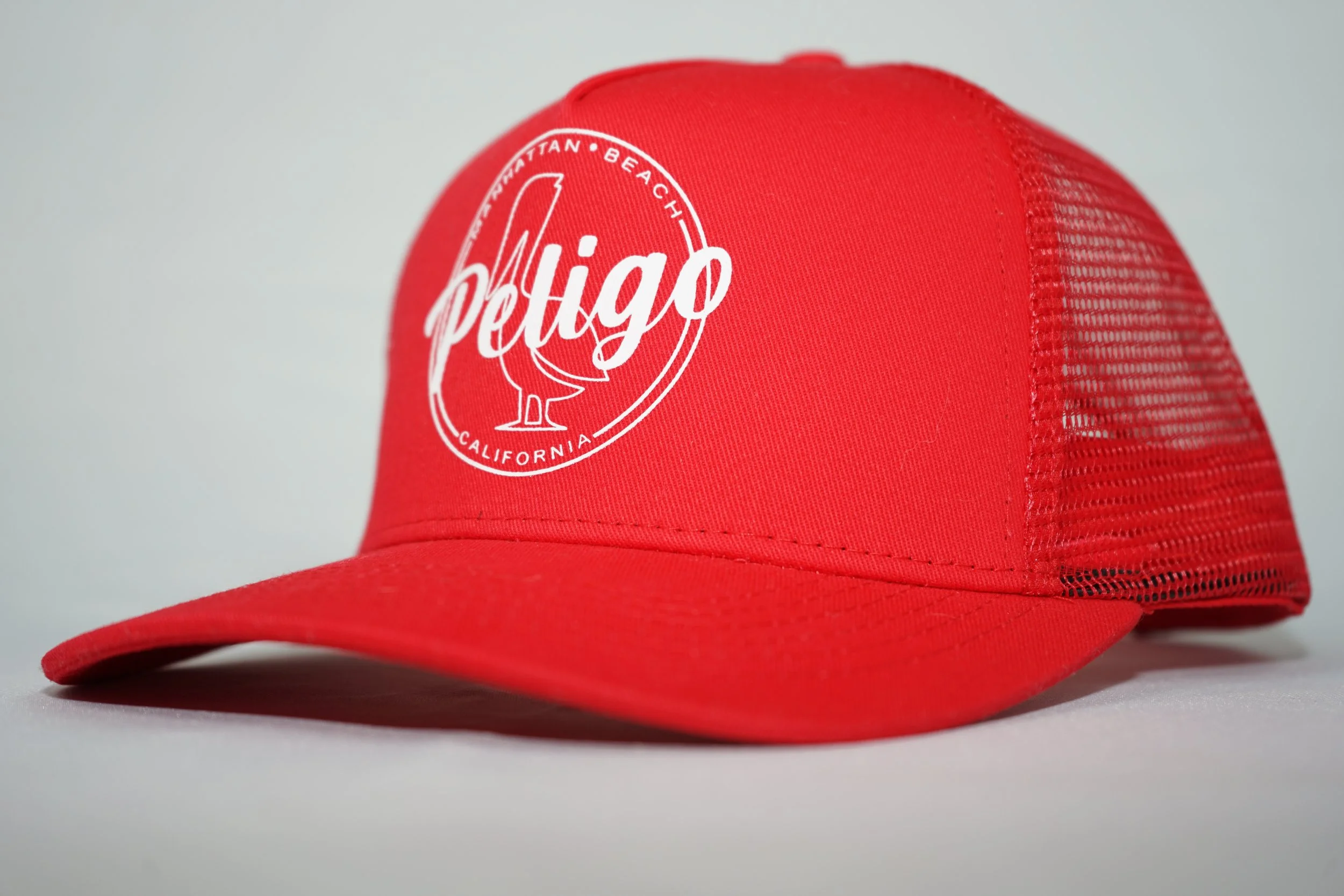Red Hat_Clean Design_Peligo.JPG