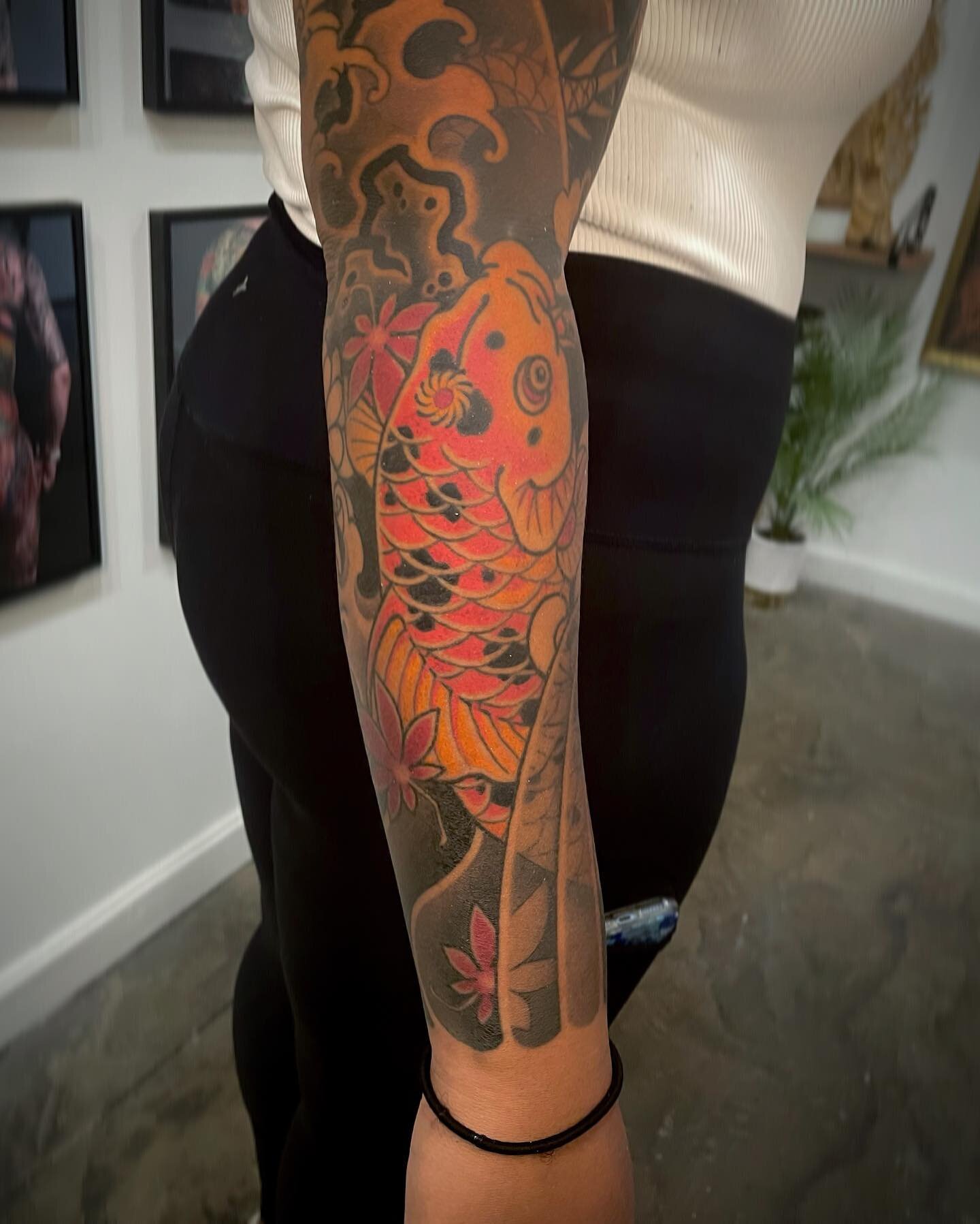 Progress for Drinai&rsquo;s dragons gate sleeve. The lower portion with the Koi is fully healed. Upper portion with the dragon is fresh.