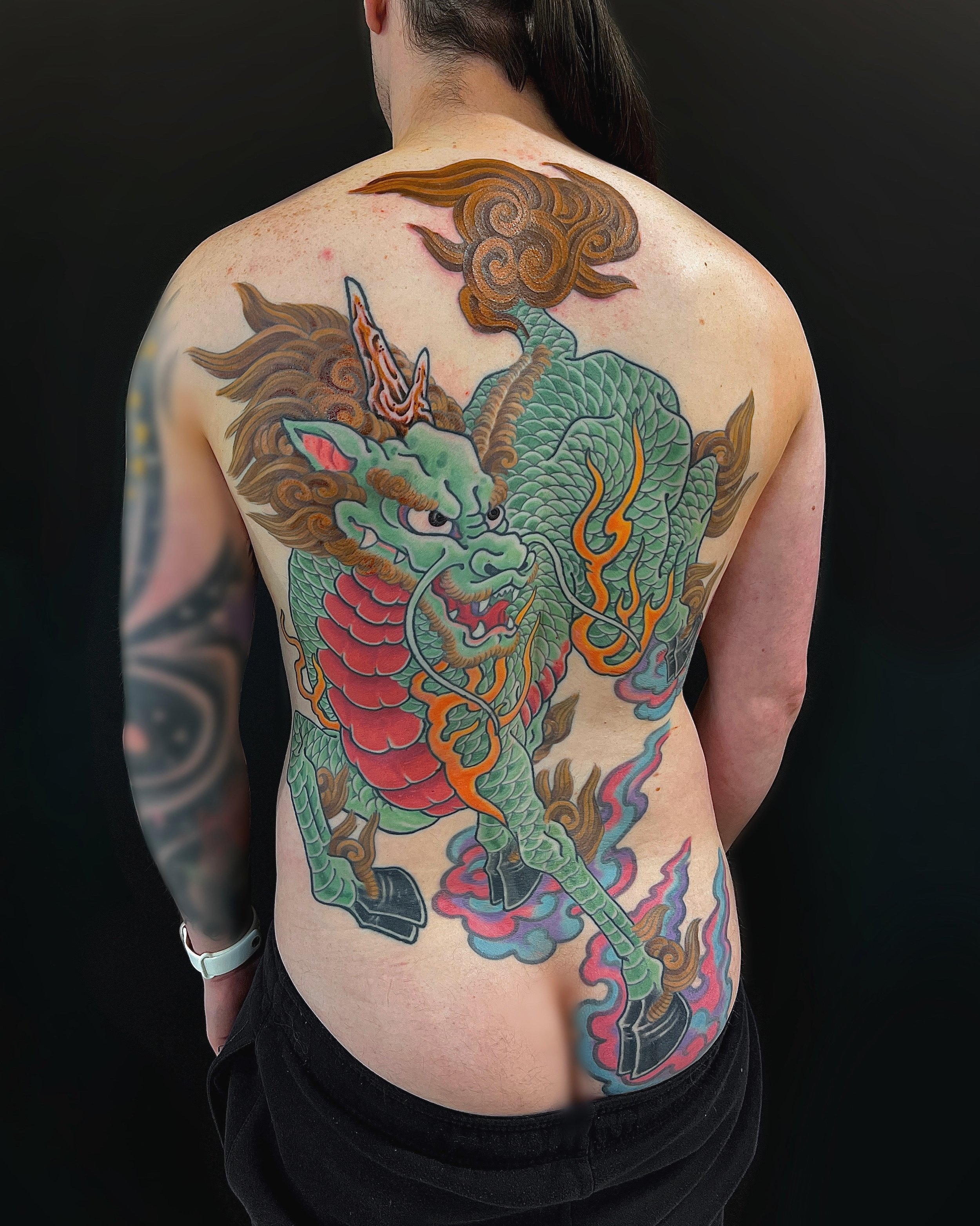 Nukibori Kirin back