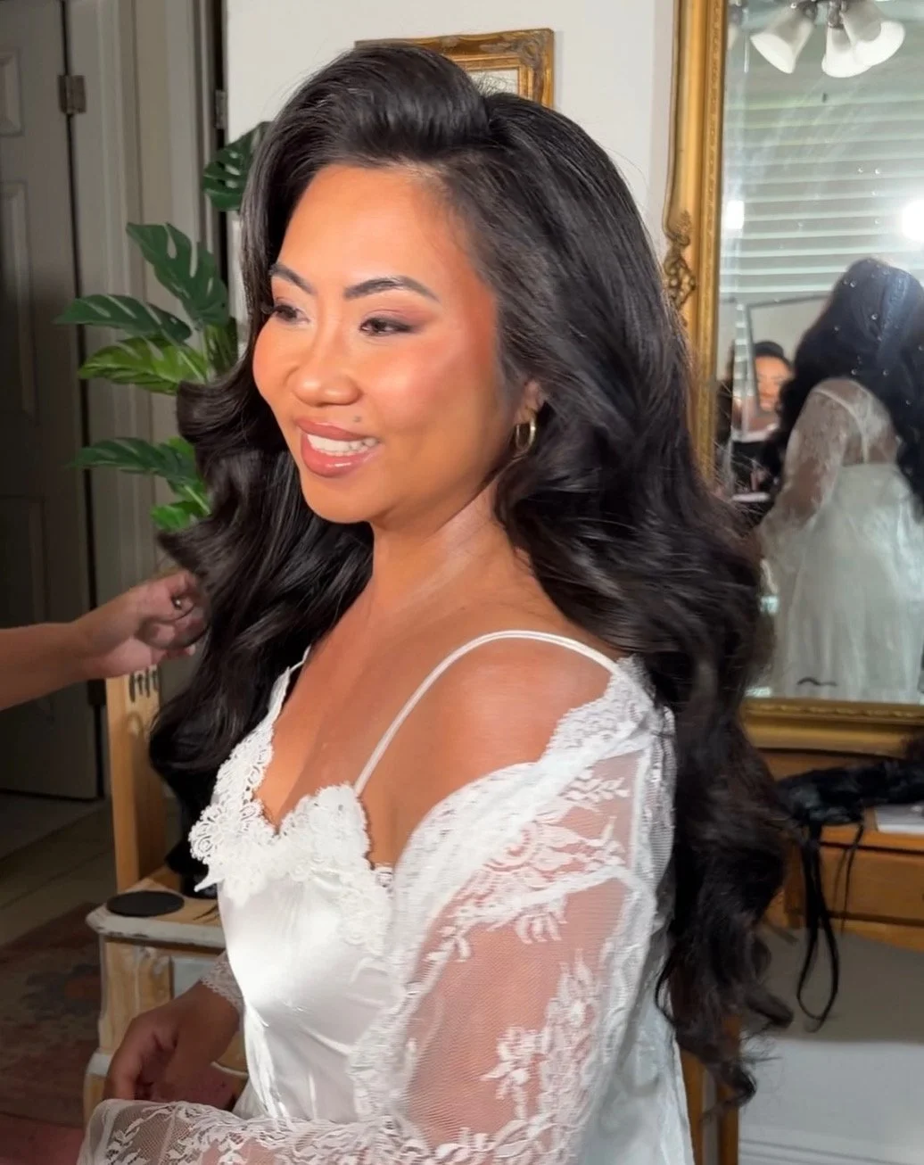 Kat: Bridal soft glam makeup by Claudia Martinez | Glam waves by Crystel Cortez 
