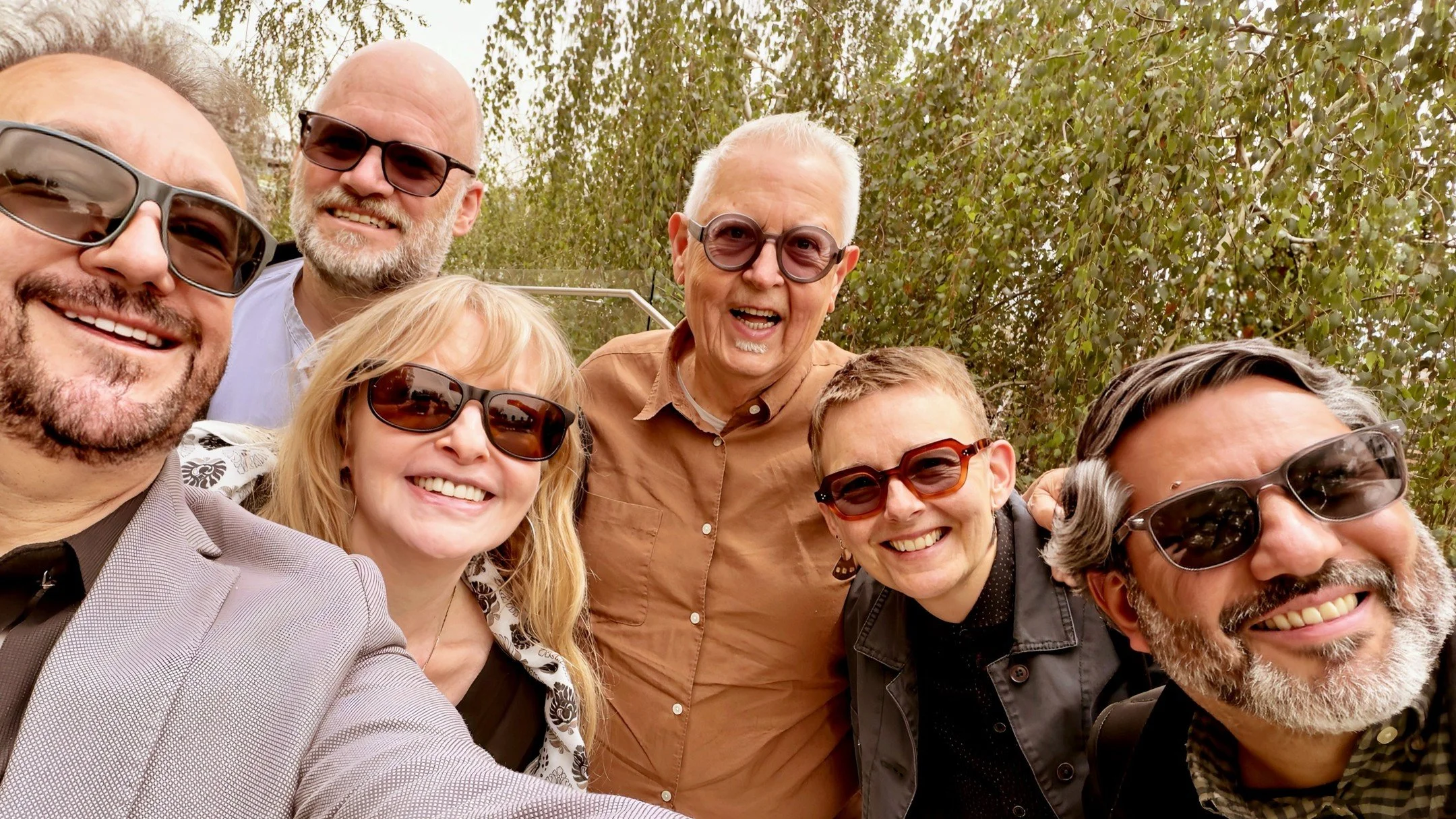 &quot;Pero t&uacute; Poes&iacute;a no me has abandonado un solo instante //
Still you, Poetry, have not forsaken me even for an instant&quot; 
--Vicente Huidobro 
&quot;El paso del retorno // The Way Back&quot;

poetry was all around on this trip to 