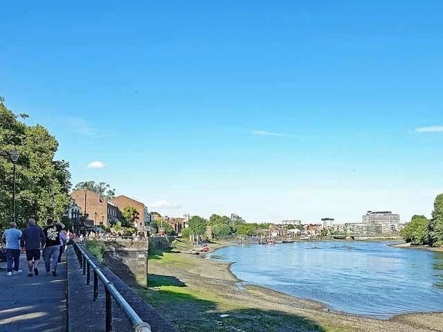 The River Thames and riverside path at Hammersmith