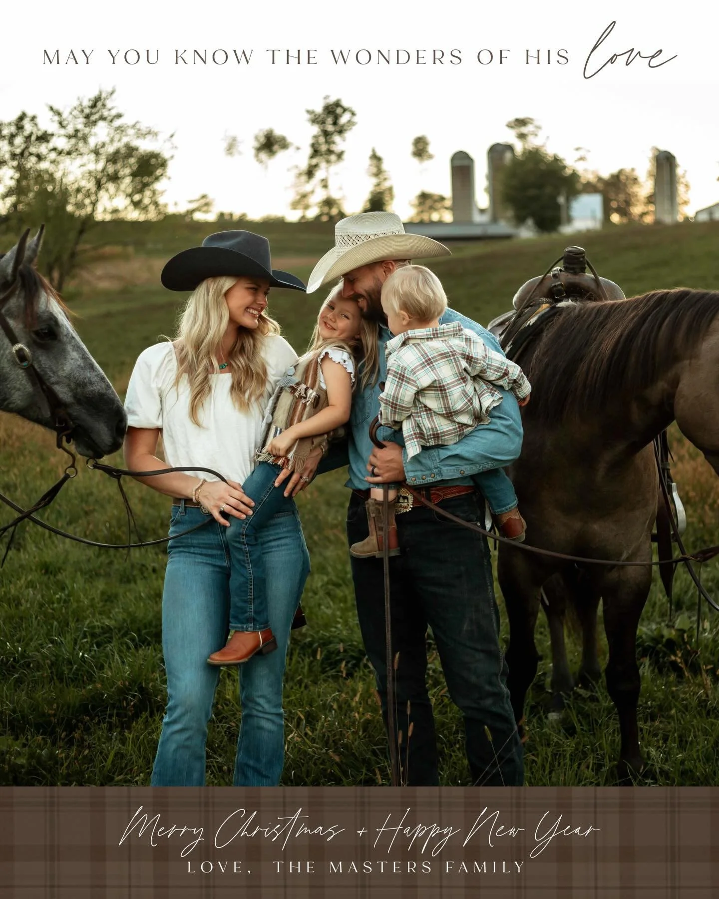 Thankful for every blessing this year brought. And above all, thankful for the gift of Jesus Christ. Merry (belated) Christmas and Happy New Year from Masters Equine 🐴🤎