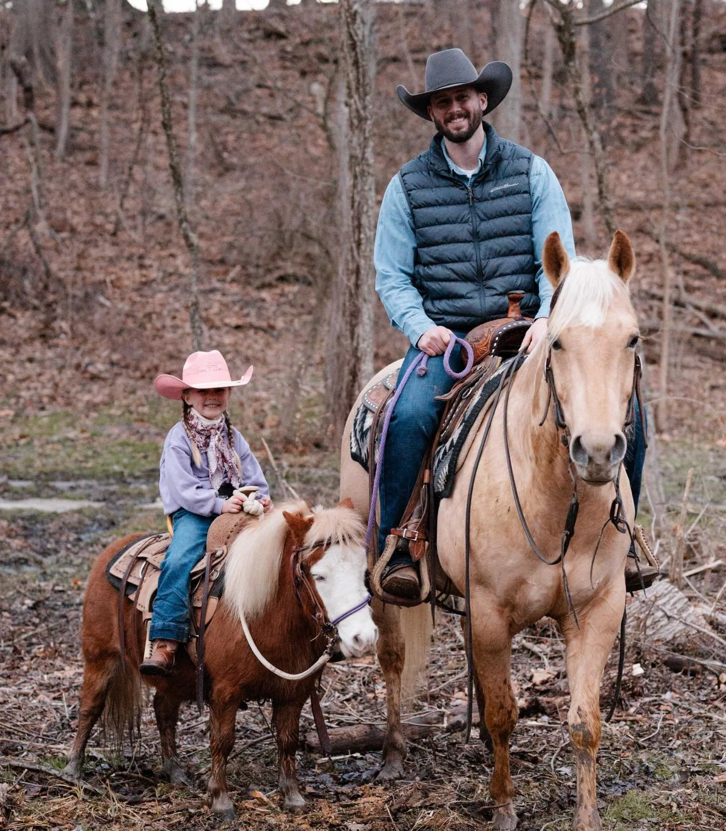 ✨ Our Southern Belle Classic Lineup ✨

Spanky (Hip # 3)
Dune (Hip # 25)
Pinocchio (Hip # 53)

Sale videos are officially live! One month from today, we will be Aiken-bound with these three in tow! We are so excited to share them with you. 

Visit our
