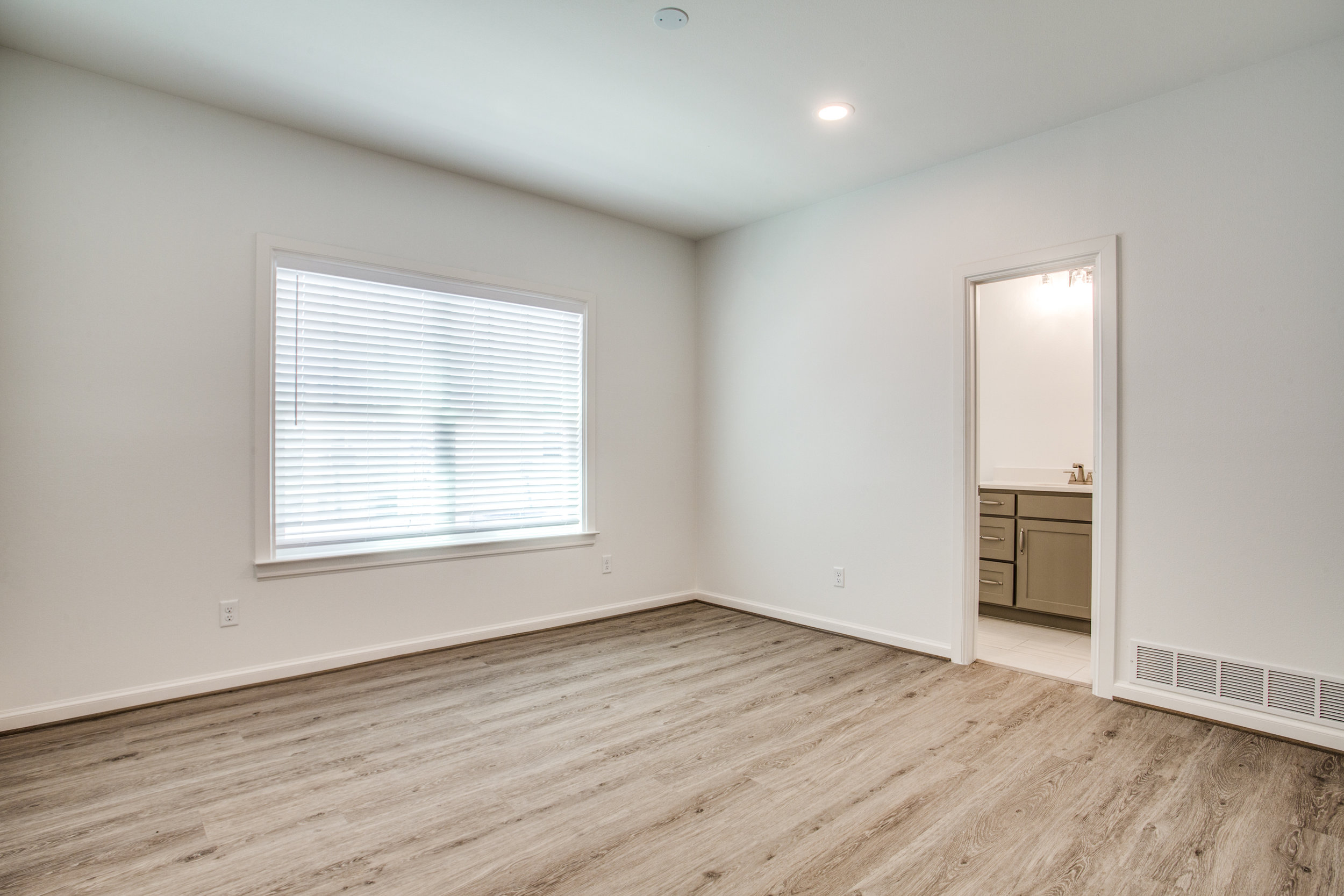2715-lubbock-ave-fort-worth-tx-High-Res-18.jpg