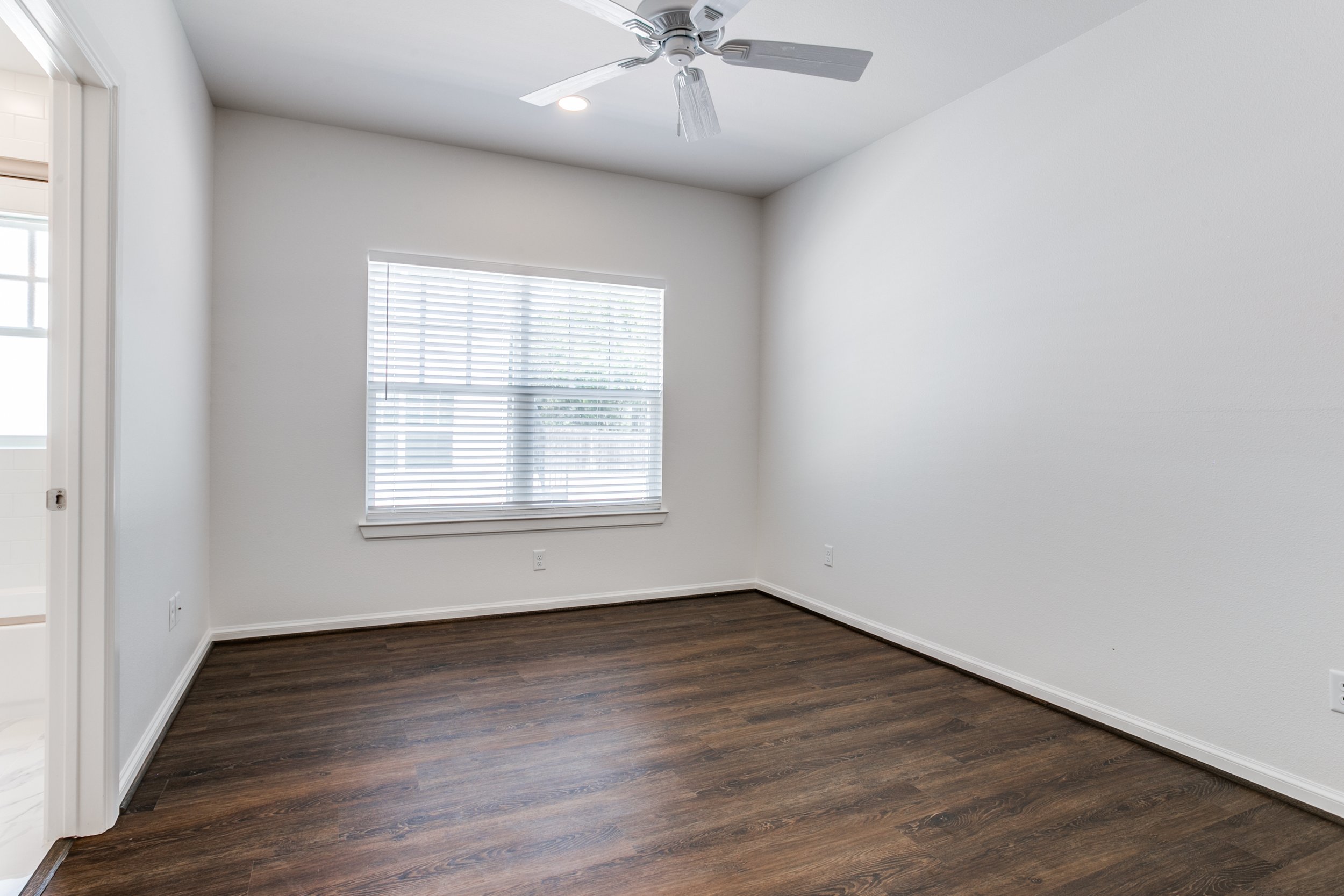 2625-lubbock-ave-fort-worth-tx-76109-High-Res-18.jpg