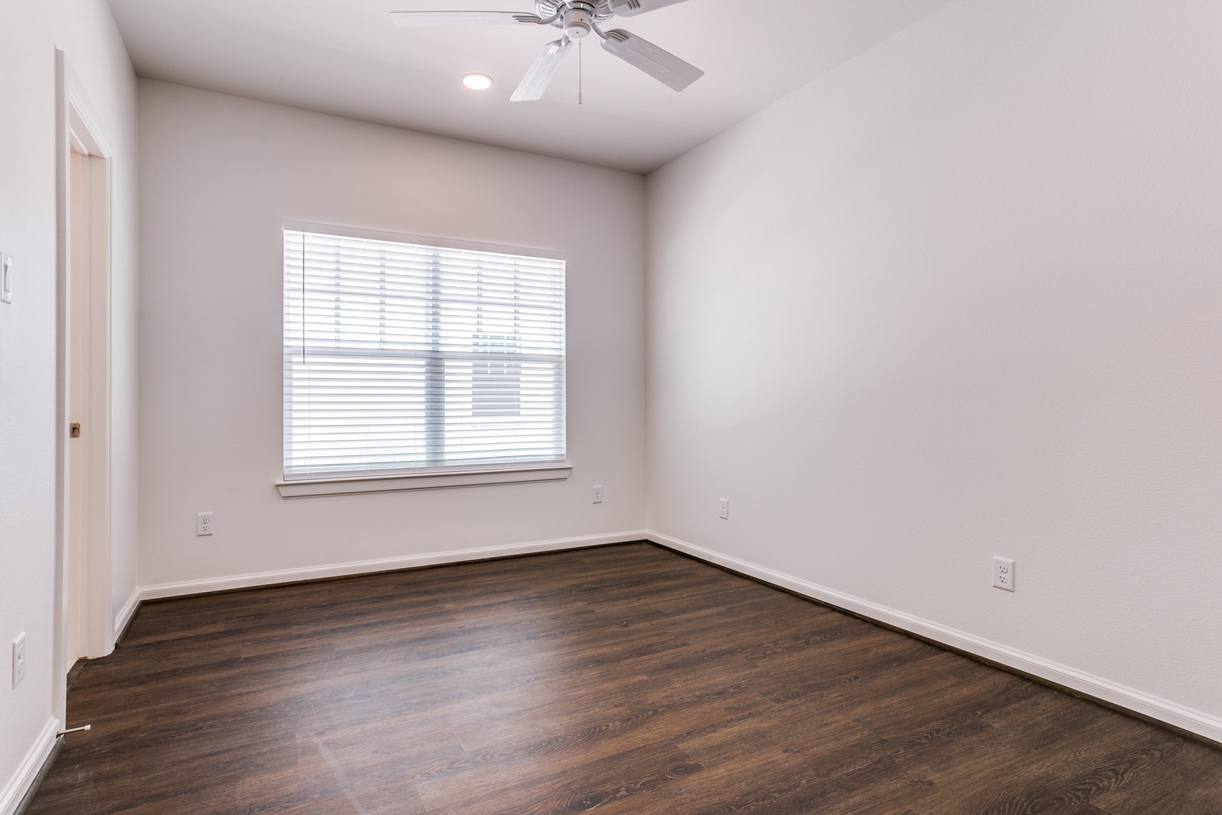 2625-lubbock-ave-fort-worth-tx-76109-High-Res-16.jpg