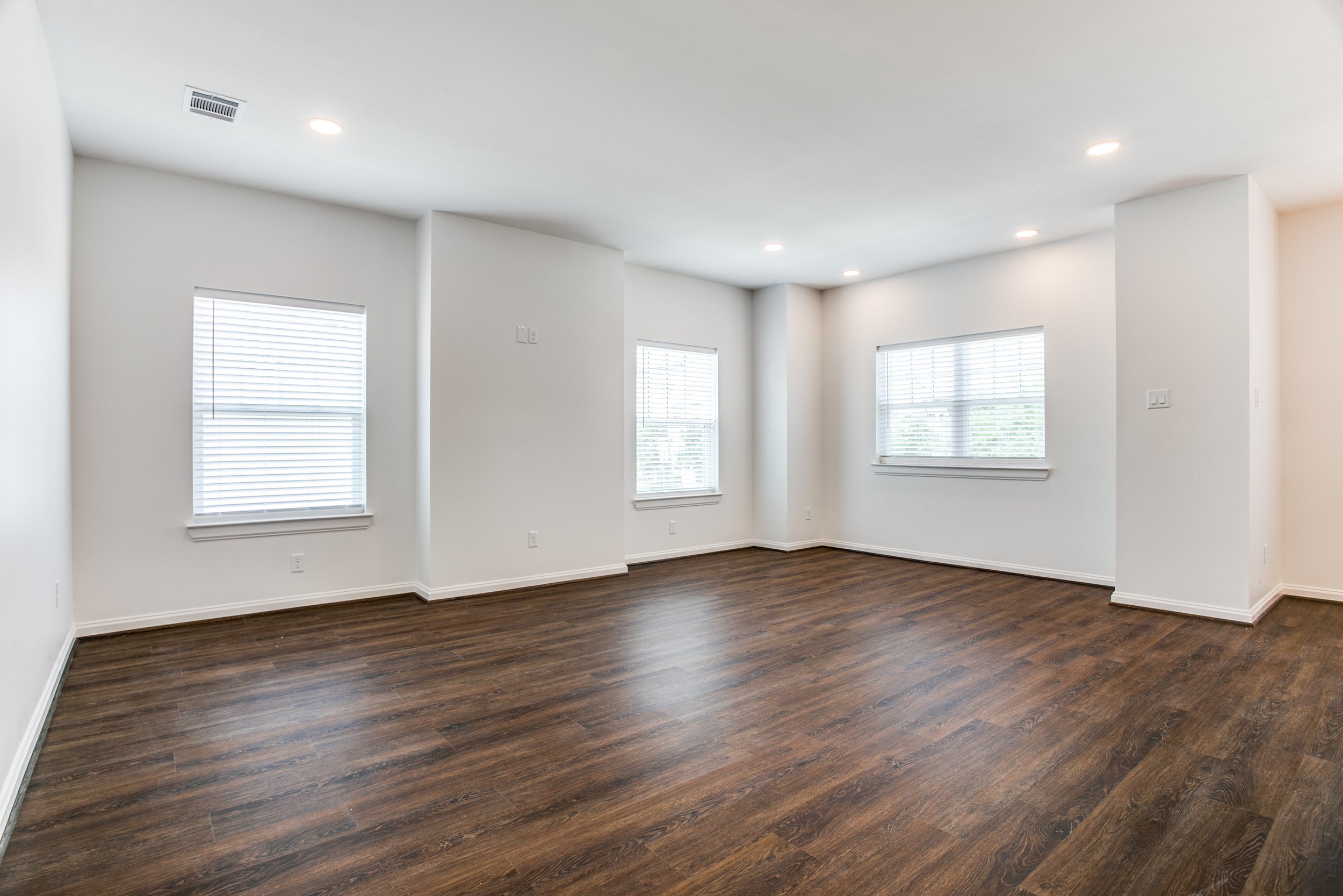 2709-lubbock-ave-fort-worth-tx-76109-High-Res-4.jpg