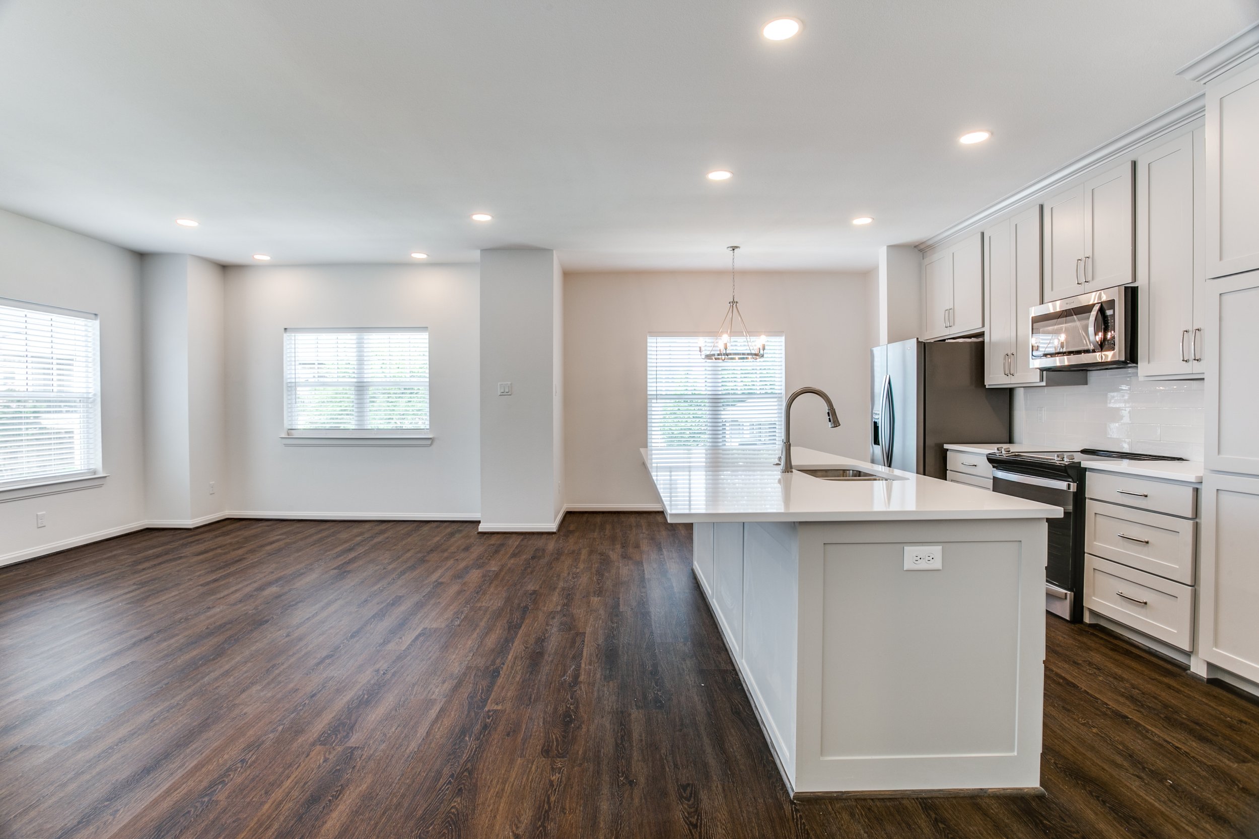 2709-lubbock-ave-fort-worth-tx-76109-High-Res-8.jpg