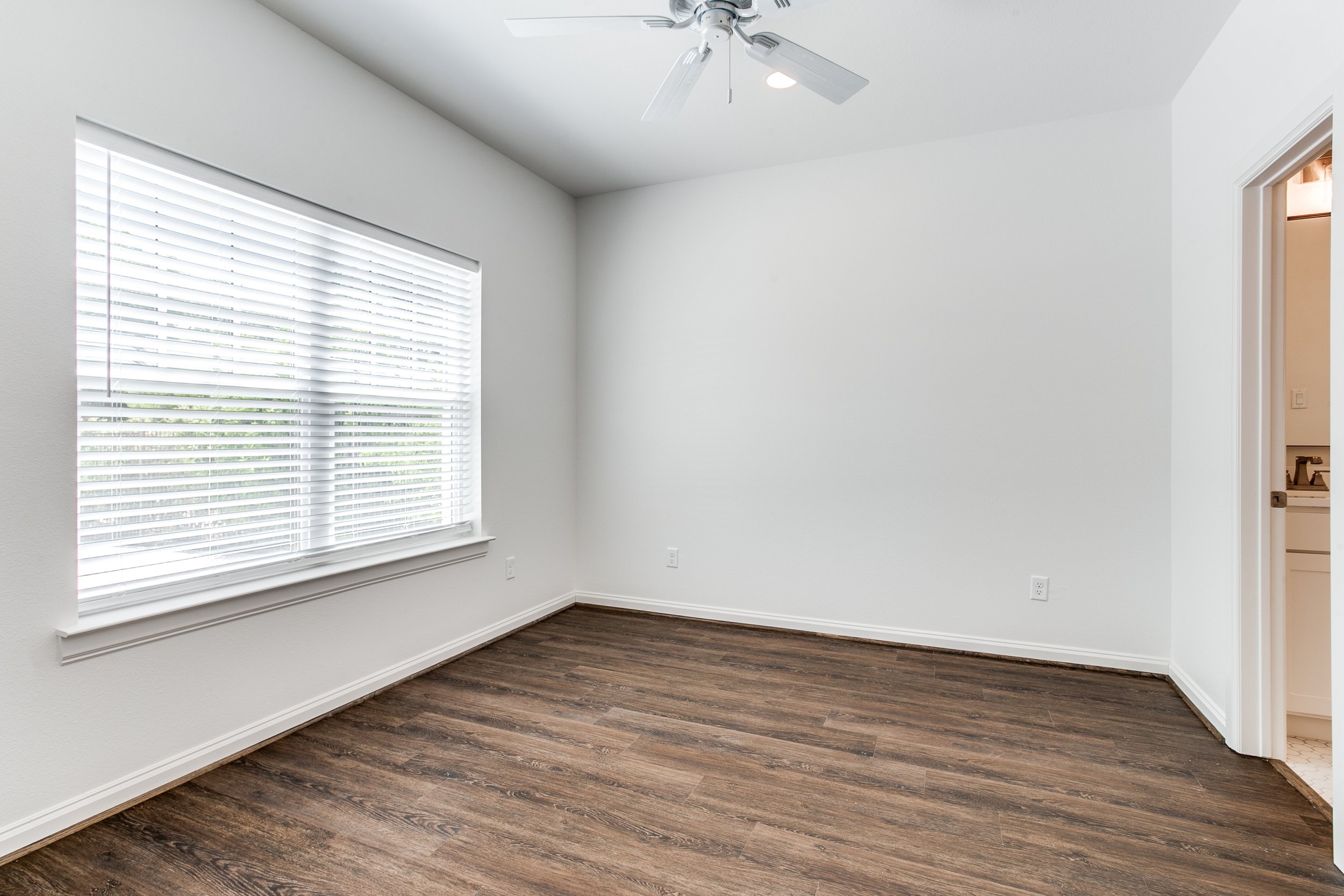 2629-lubbock-ave-fort-worth-tx-76109-High-Res-18.jpg