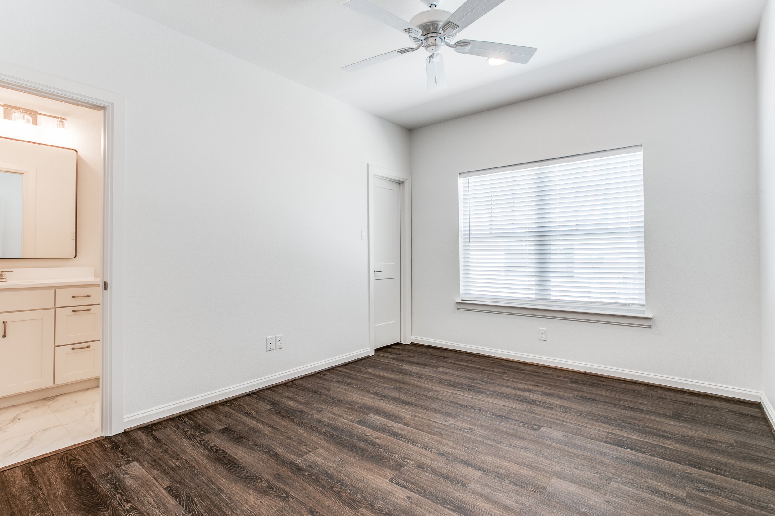 2629-lubbock-ave-fort-worth-tx-76109-High-Res-20.jpg