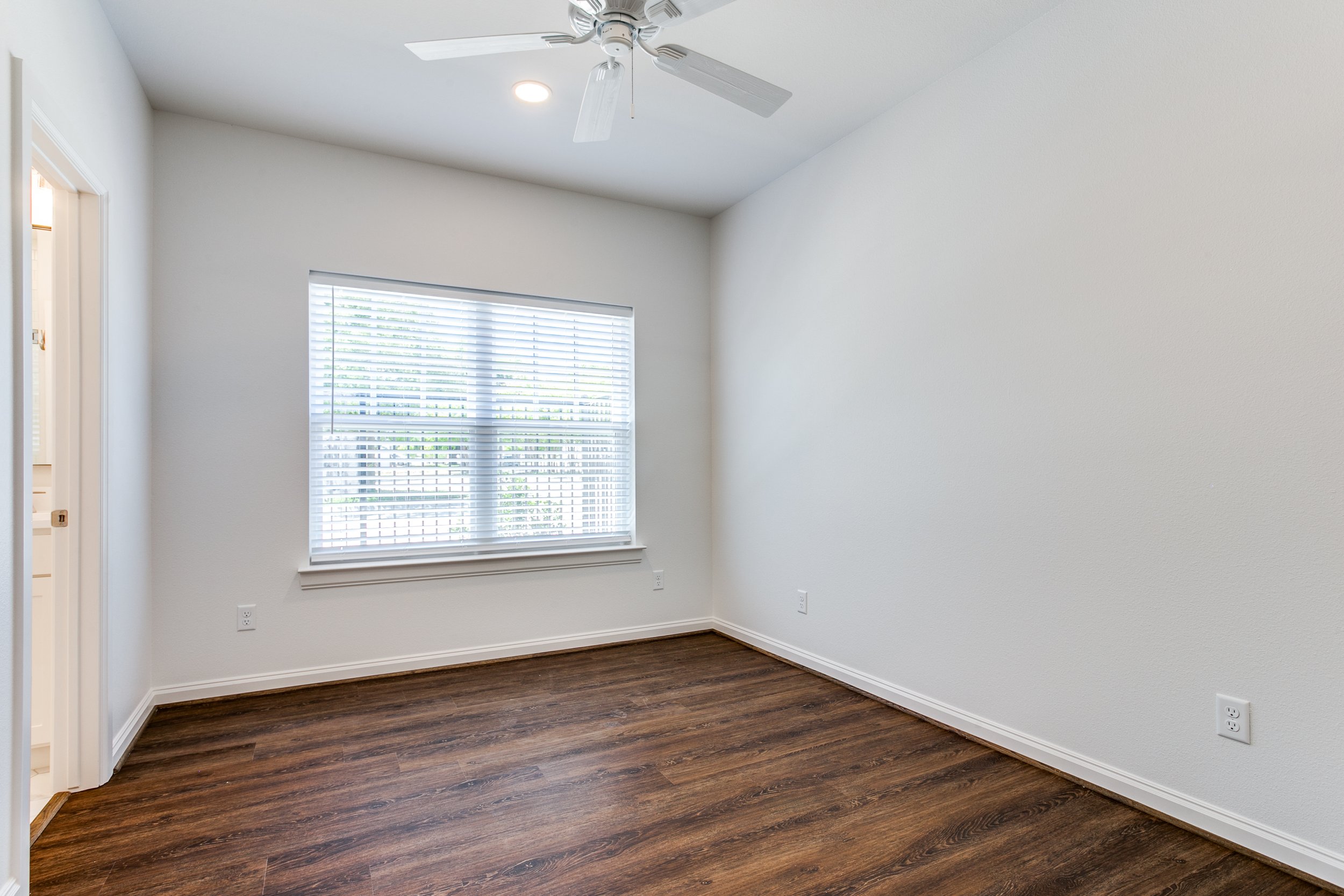 2629-lubbock-ave-fort-worth-tx-76109-High-Res-14.jpg