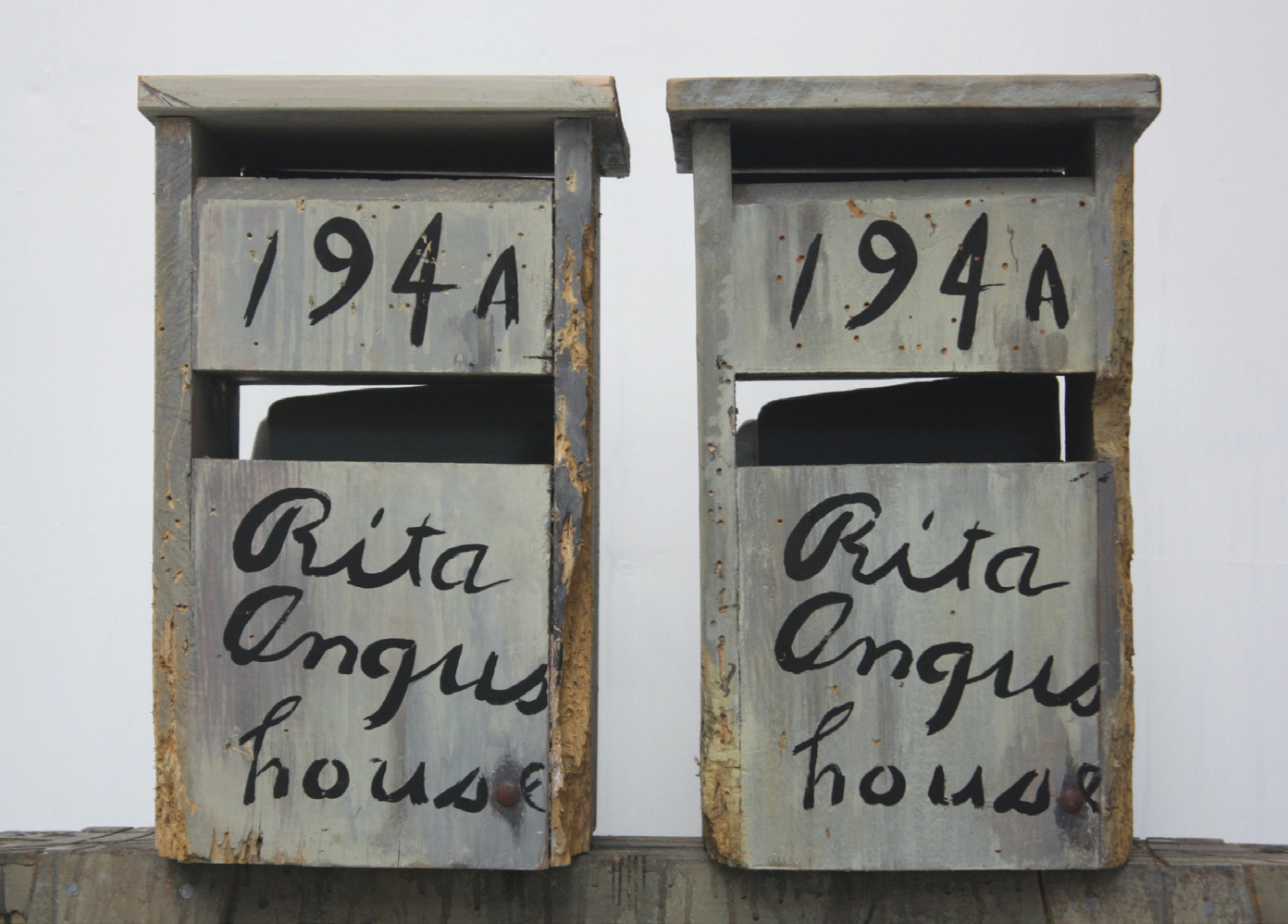   Second Runner-up Award Winner  Glen Hayward,  Double Happy , 2012, Timber and paint, 500 x 500 x 180mm 