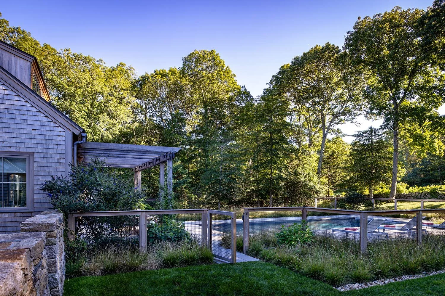 PoolHouse03.jpg