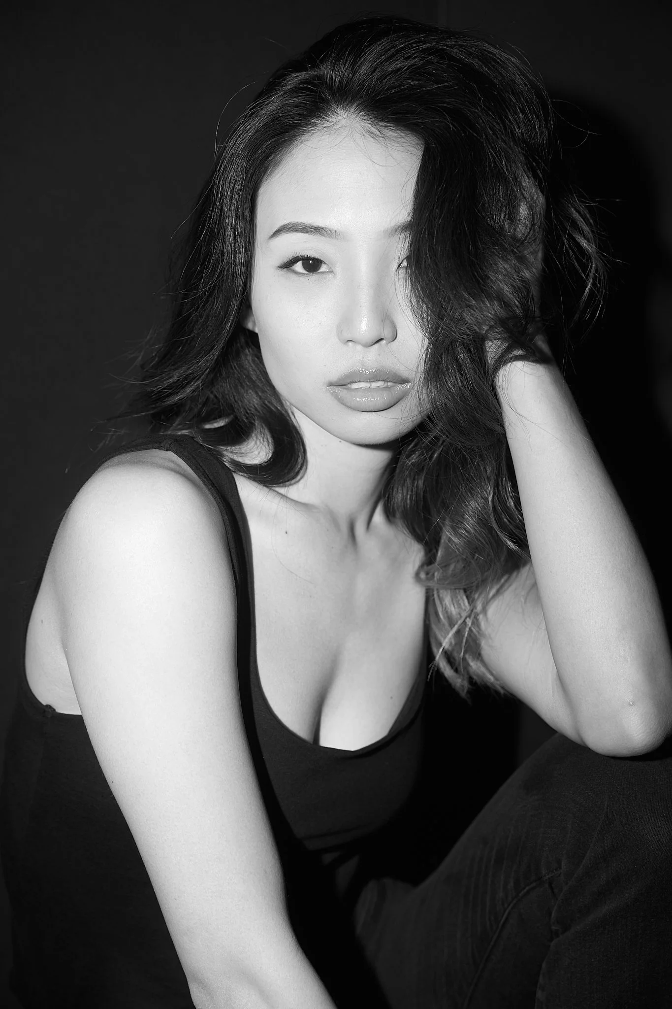 Julia Wang Zhu 3-23-25 _Look 8_1139.jpg