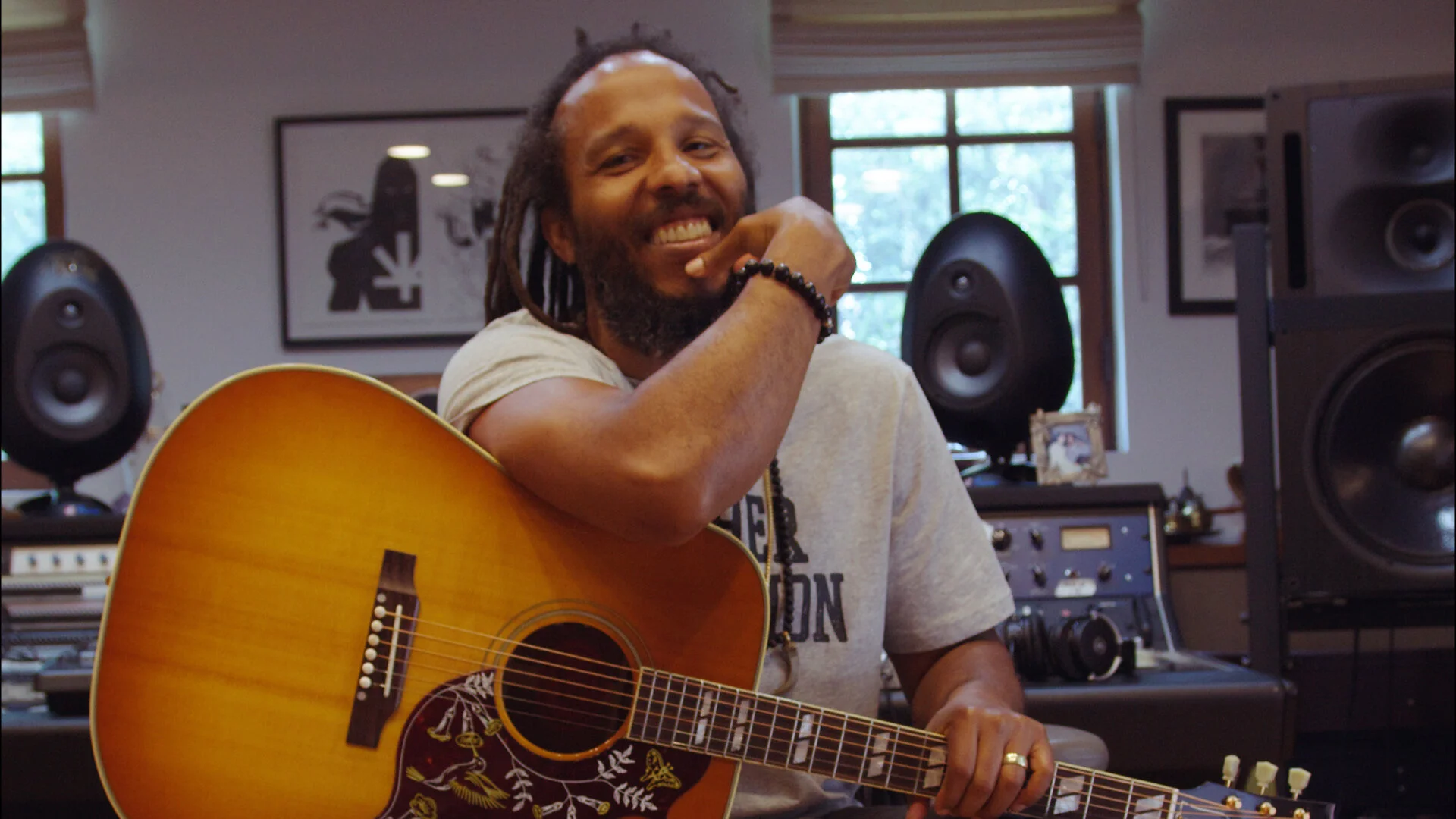  Director of Photography : Jason Augustine Editor/Color : Jason Augustine 