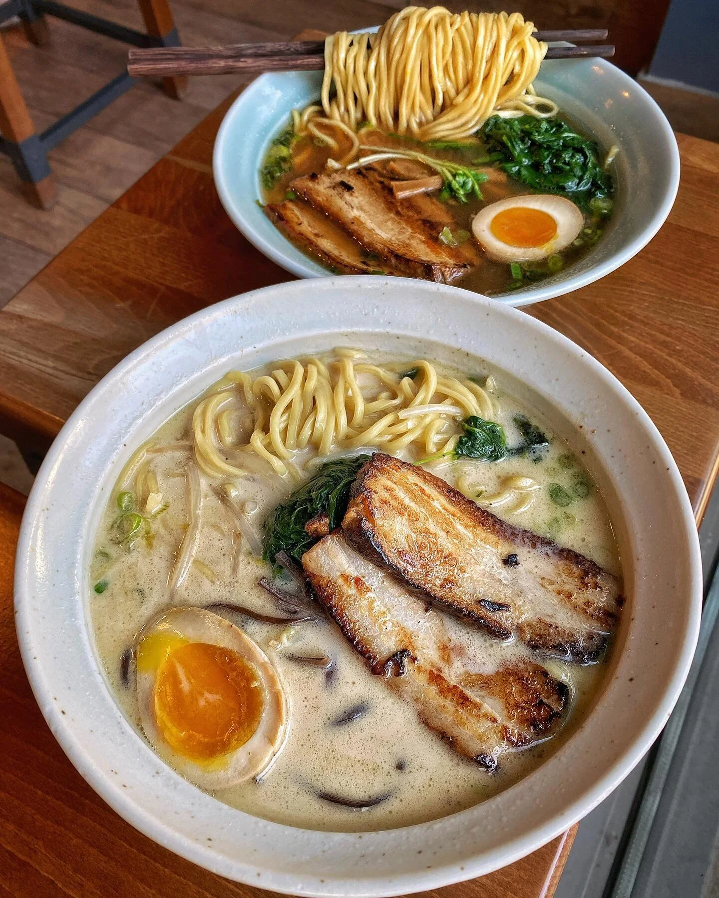 Tonkotsu or Shoyu, which do you plan on spending your weekend with? 😋 Stop by our Irvine location for Outside Dining or use the LINK in our bio to place your order for Takeout or Delivery with us today 🙌 #hironoriramen