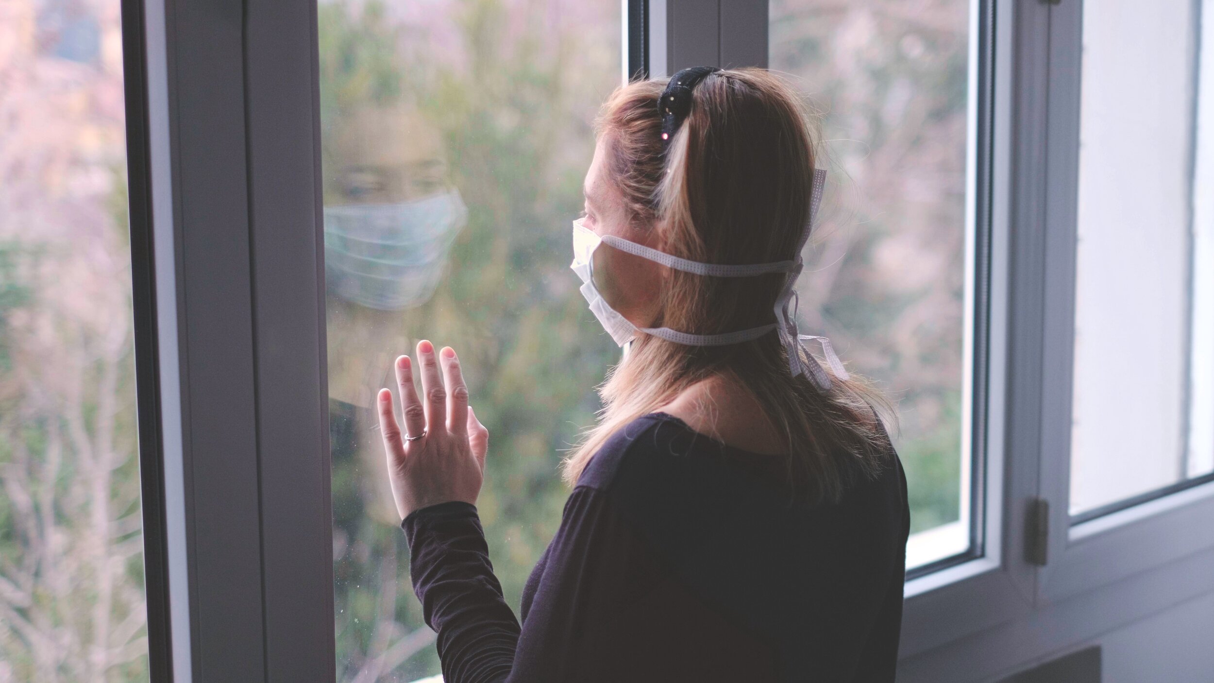How to Help Someone Who’s Caring for a Sick Loved One