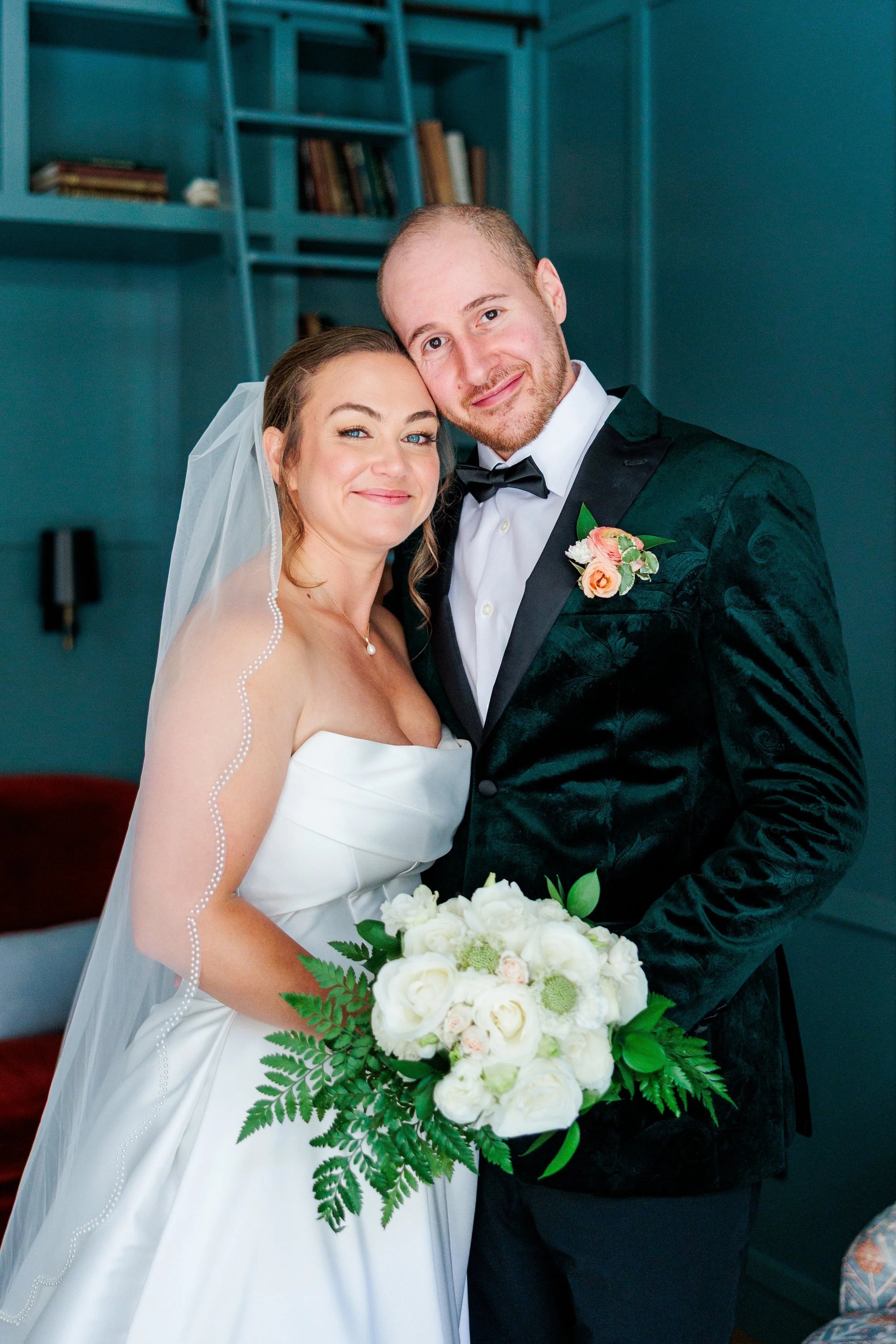 Emma&Nirvan_SneakPeeks_SophiaJensenPhotography-26.jpg