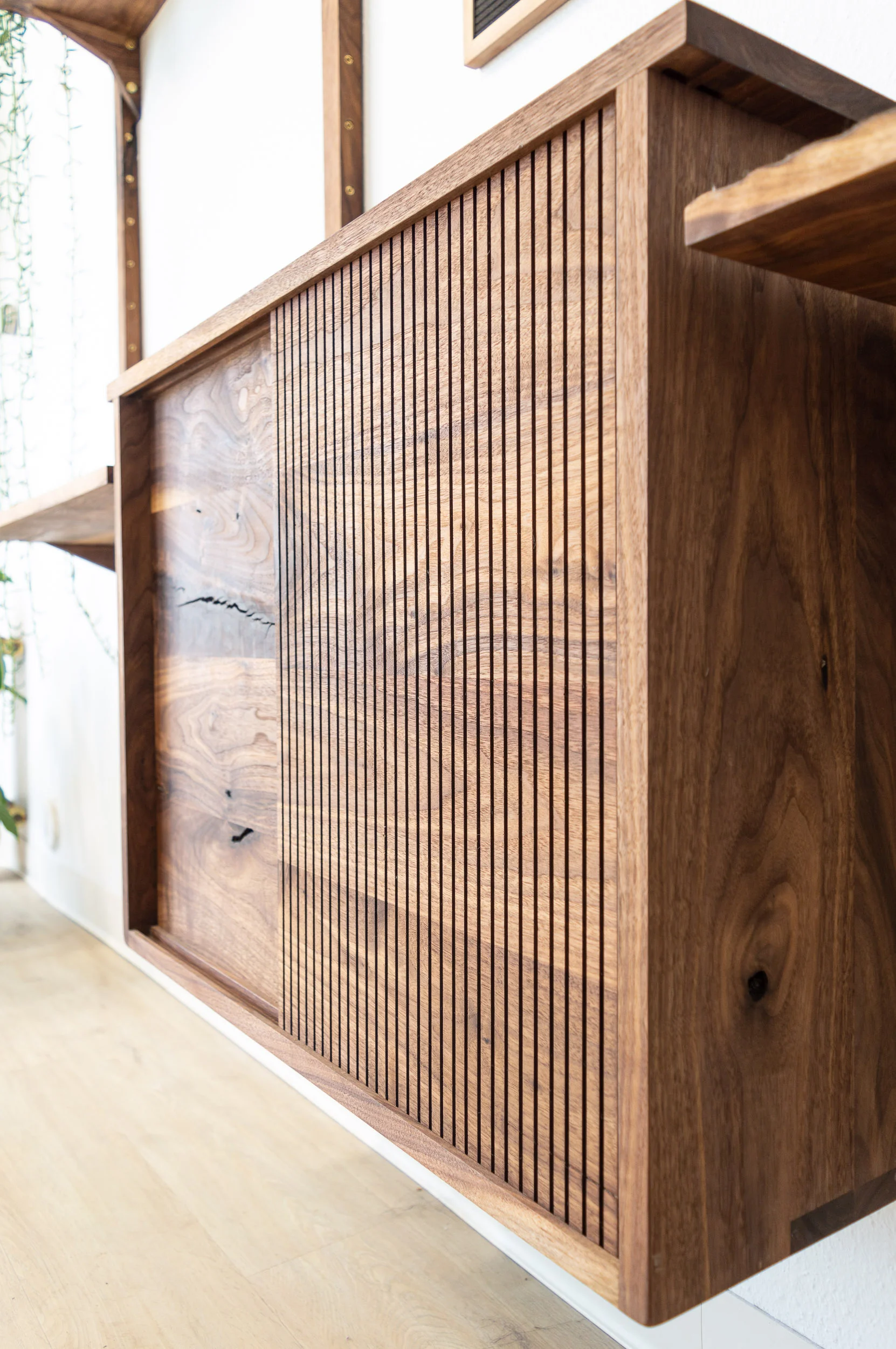 SHELVING UNIT-12.jpg