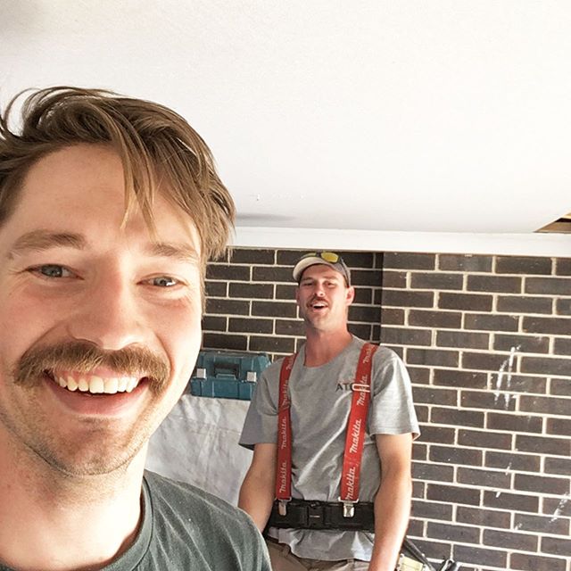 Oh, what a feeling. 
When we're plastering the ceiling. 🕺🏻🕺🏻 ✨