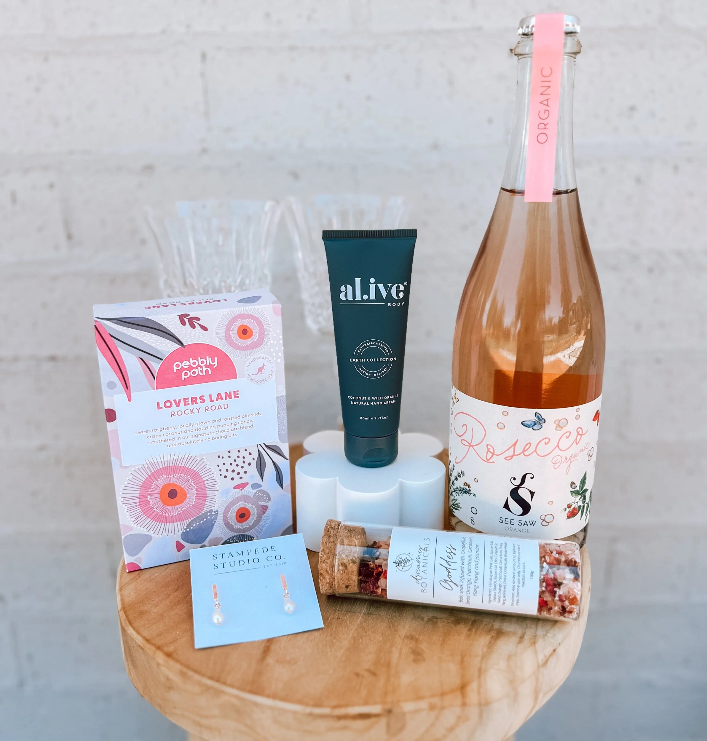 DEEE5723-2AC0-4940-97F2-AFCA9DD9B4EB