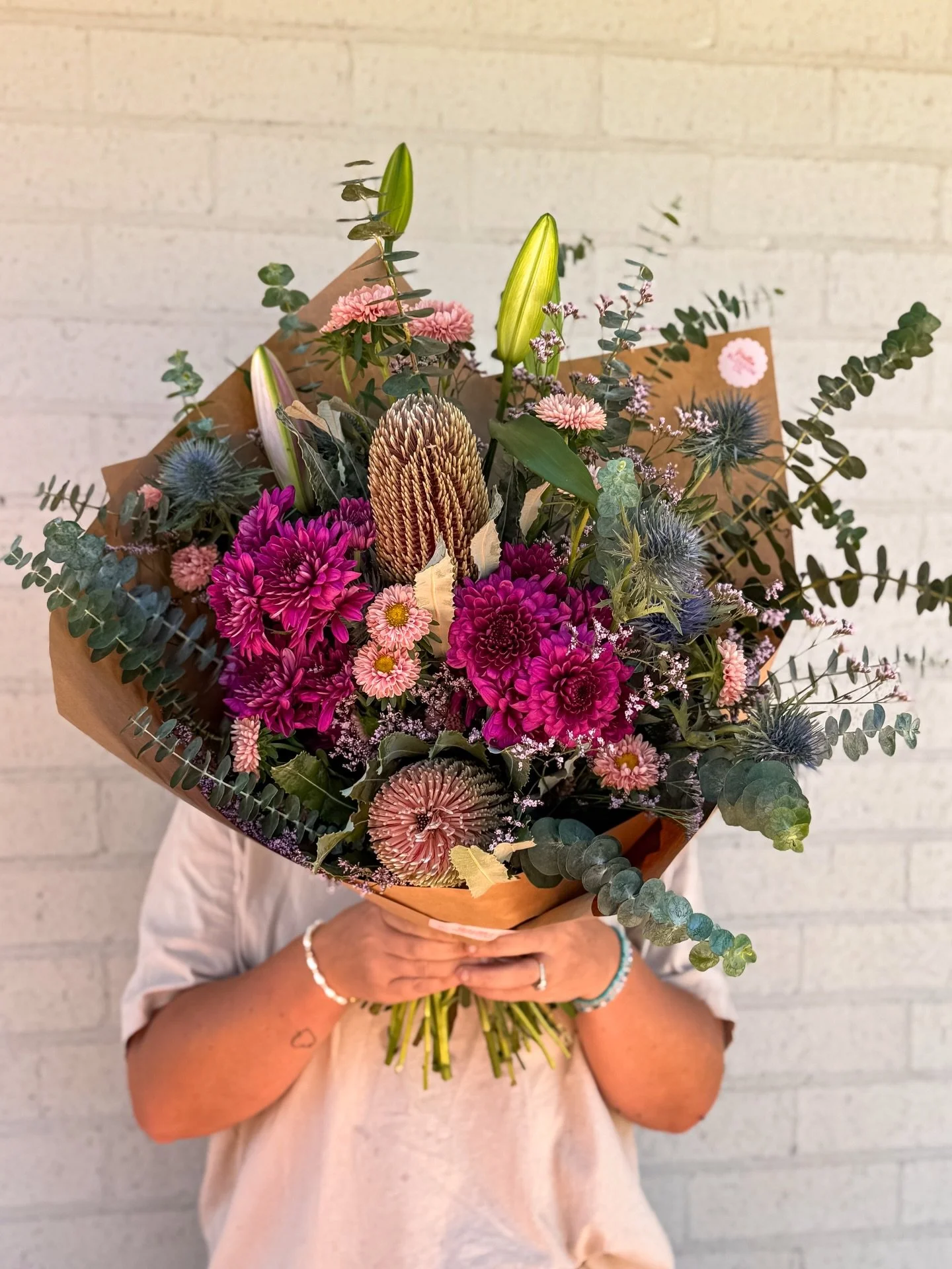 T H U R S D A Y 

She&rsquo;s giving bold, moody, and a little bit fancy energy today 😏

Today&rsquo;s bunch is packed with texture, depth, and those rich punchy tones that just hit different &mdash; the kind that stops people mid-scroll AND mid-con