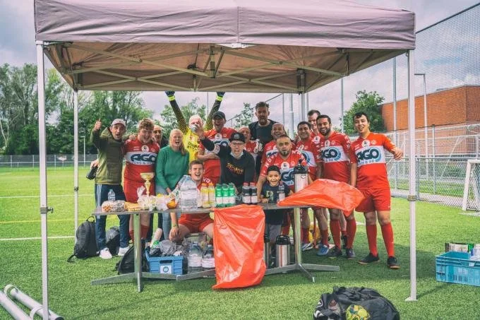 Younited Kortrijk zoekt trainer