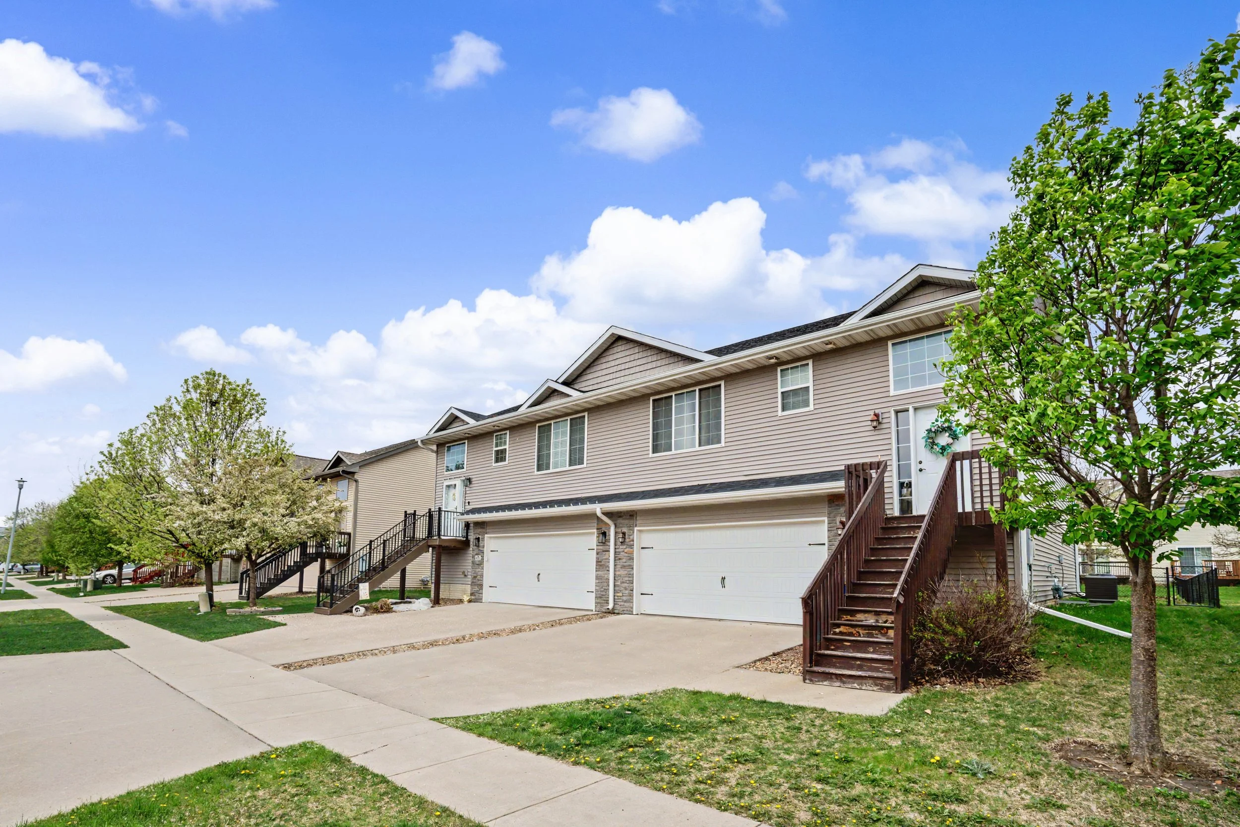 02-106_177_N_Park_Ridge_Rd.jpg