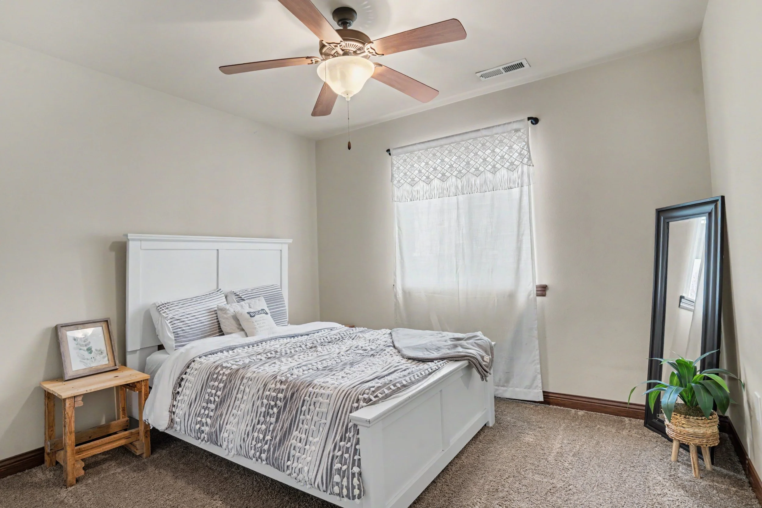 20-163_177_N_Park_Ridge_Rd.jpg
