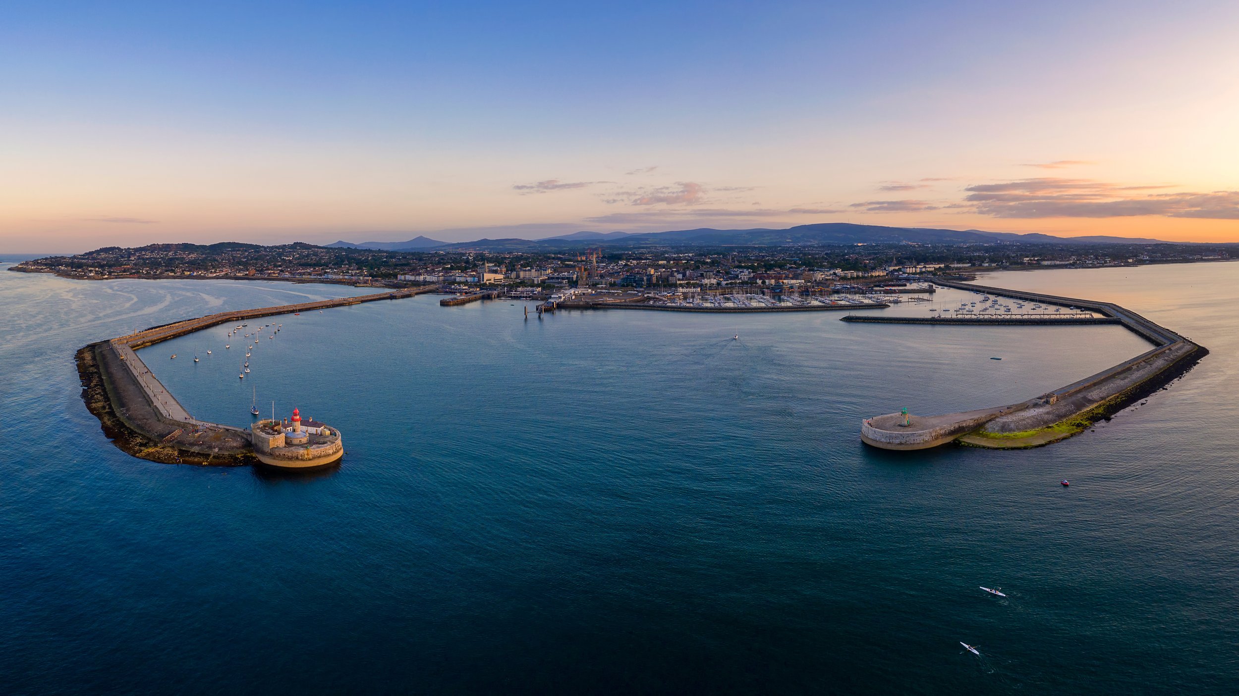 Dun Laoghaire Baths.jpg