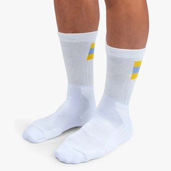 376.00886-tennis_sock-ss22-white_mustard-m-g3.jpeg