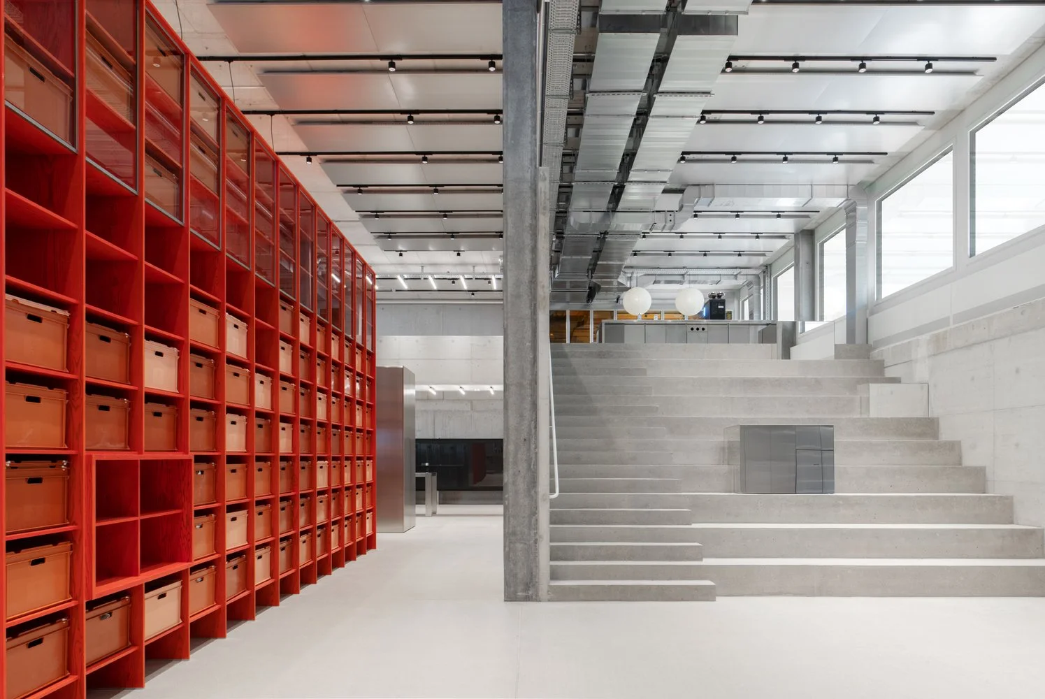 on-labs-new-global-headquarters-for-on-running-specific-generic_5.jpg
