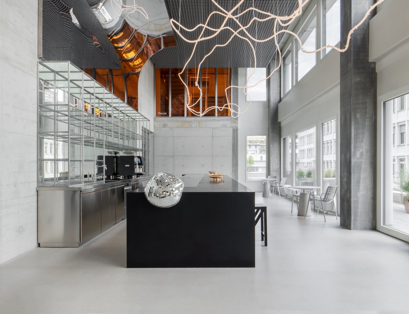 on-labs-newa-global-headquarters-for-on-running-specific-generic_2.jpg