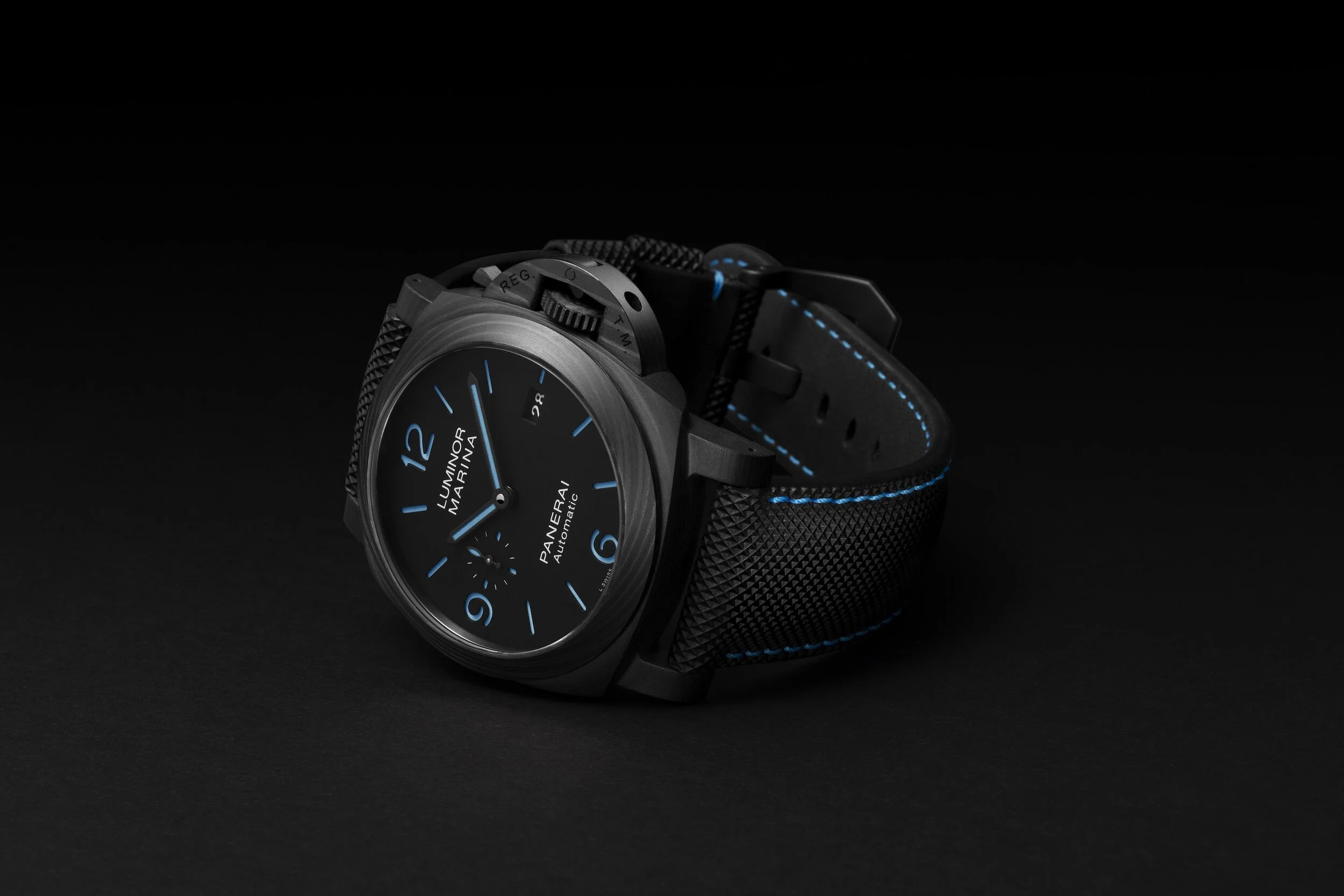 Panerai Luminor Marina Carbotech