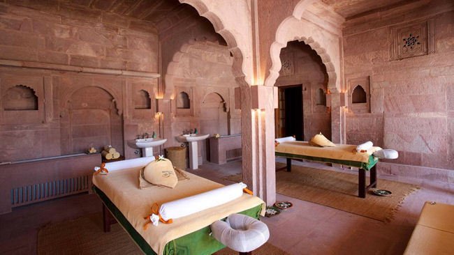 RAAS-Jodhpur-hotel-massage_big_bu.jpg