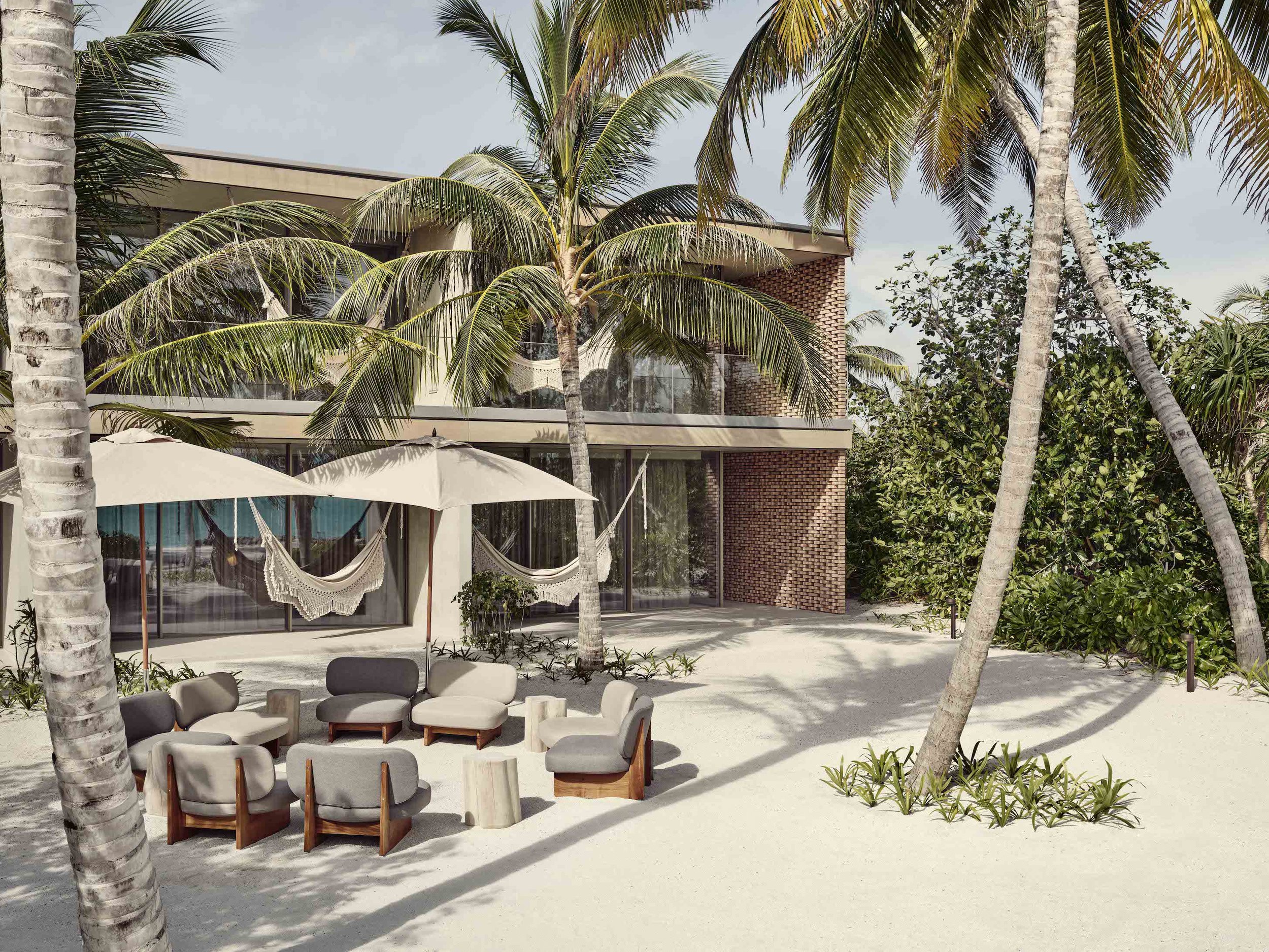 PATINA_MALDIVES_VILLA_FARI-STUDIOS_EXTERIOR.jpg