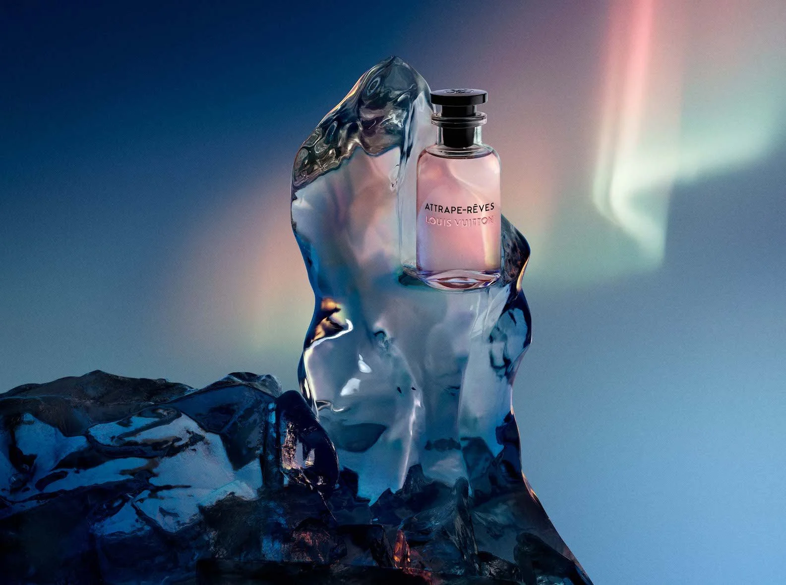 LOUIS VUITTON HOLIDAY 2025 CAMPAIGN - ATTRAPE-ReVES  @Peter Langer.jpg