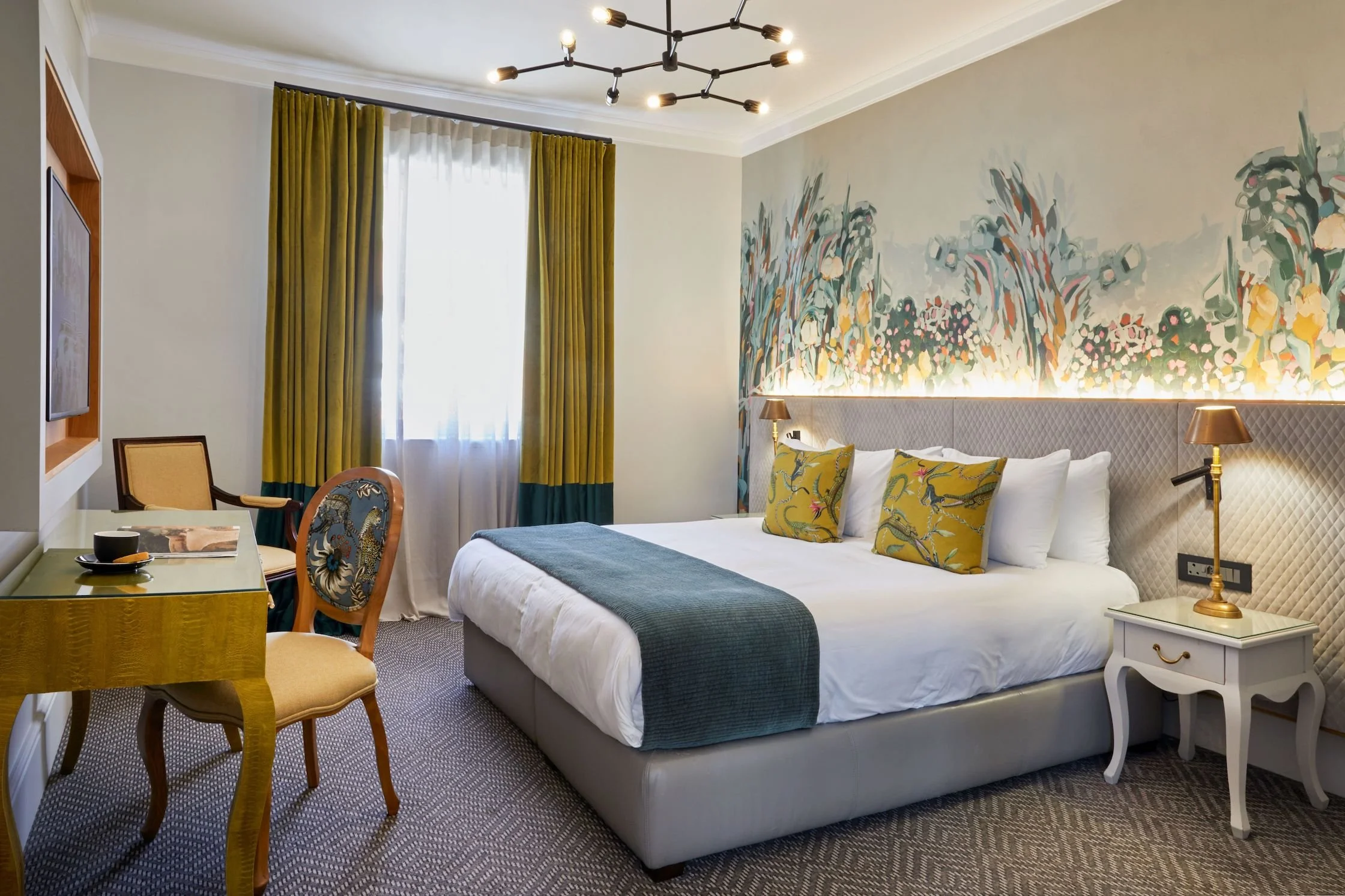 Winchester Family Suite 2.jpg